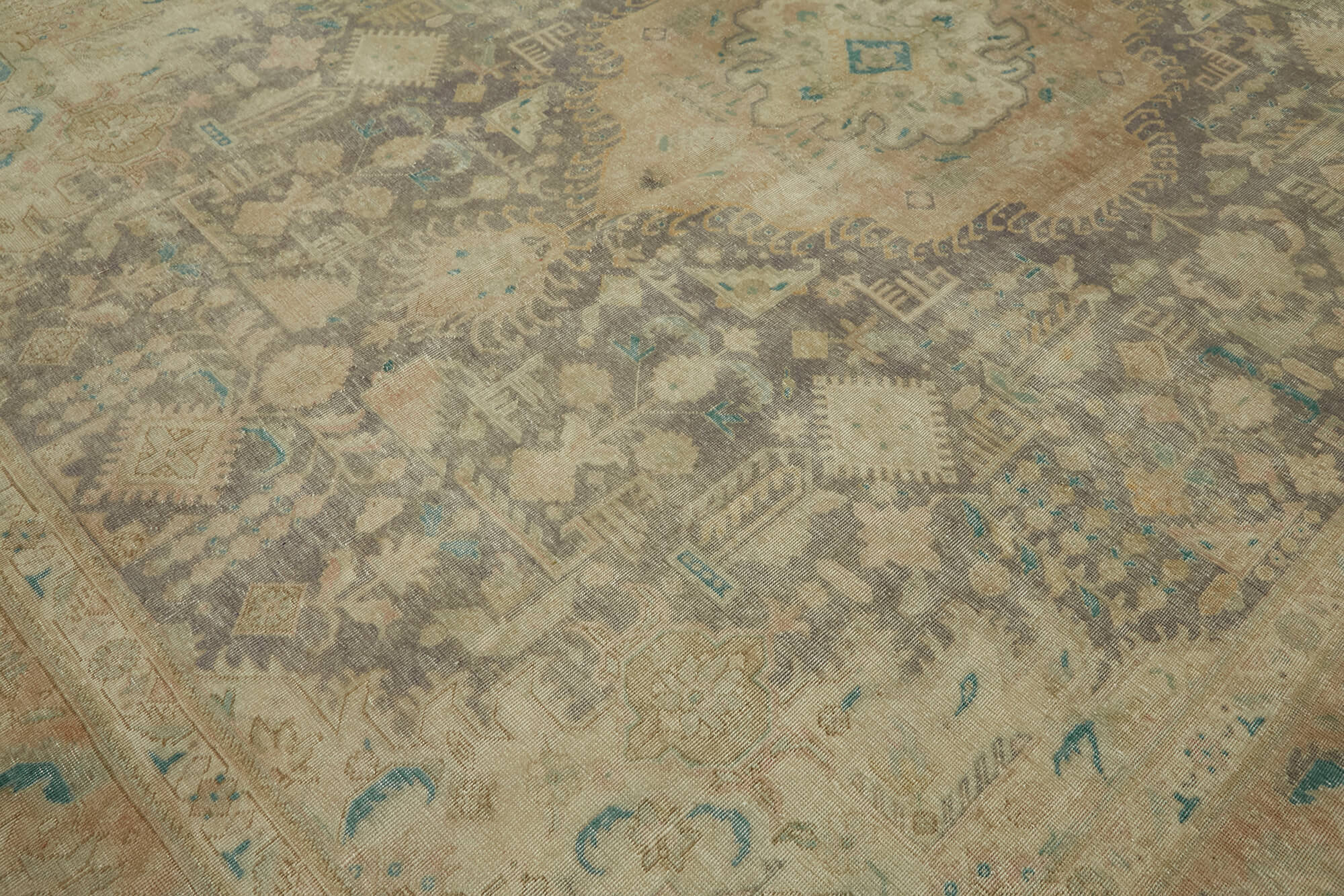 Persian Handmade — 2.90 x 3.89