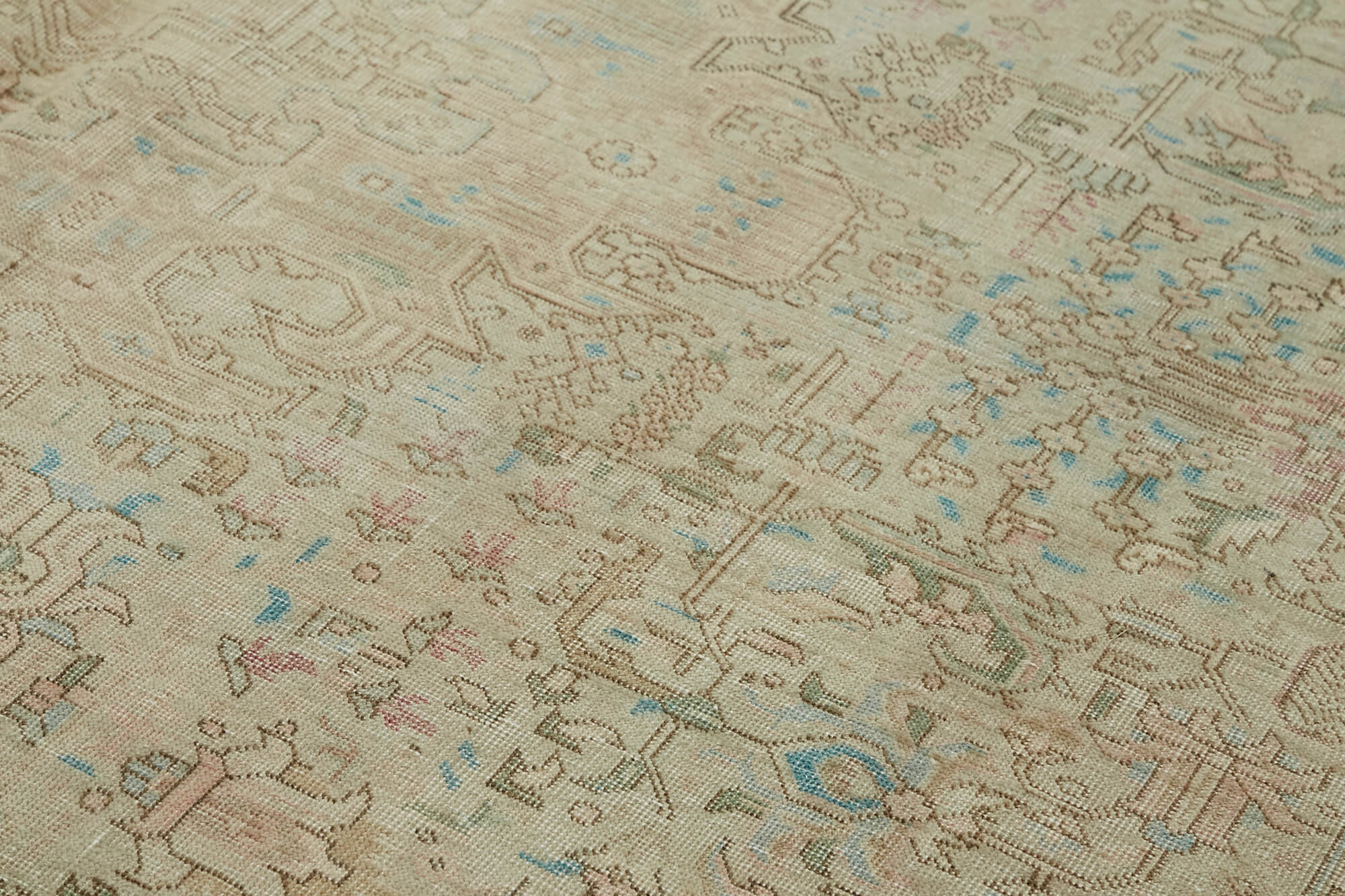 Persian Handmade — 3.00 x 3.90