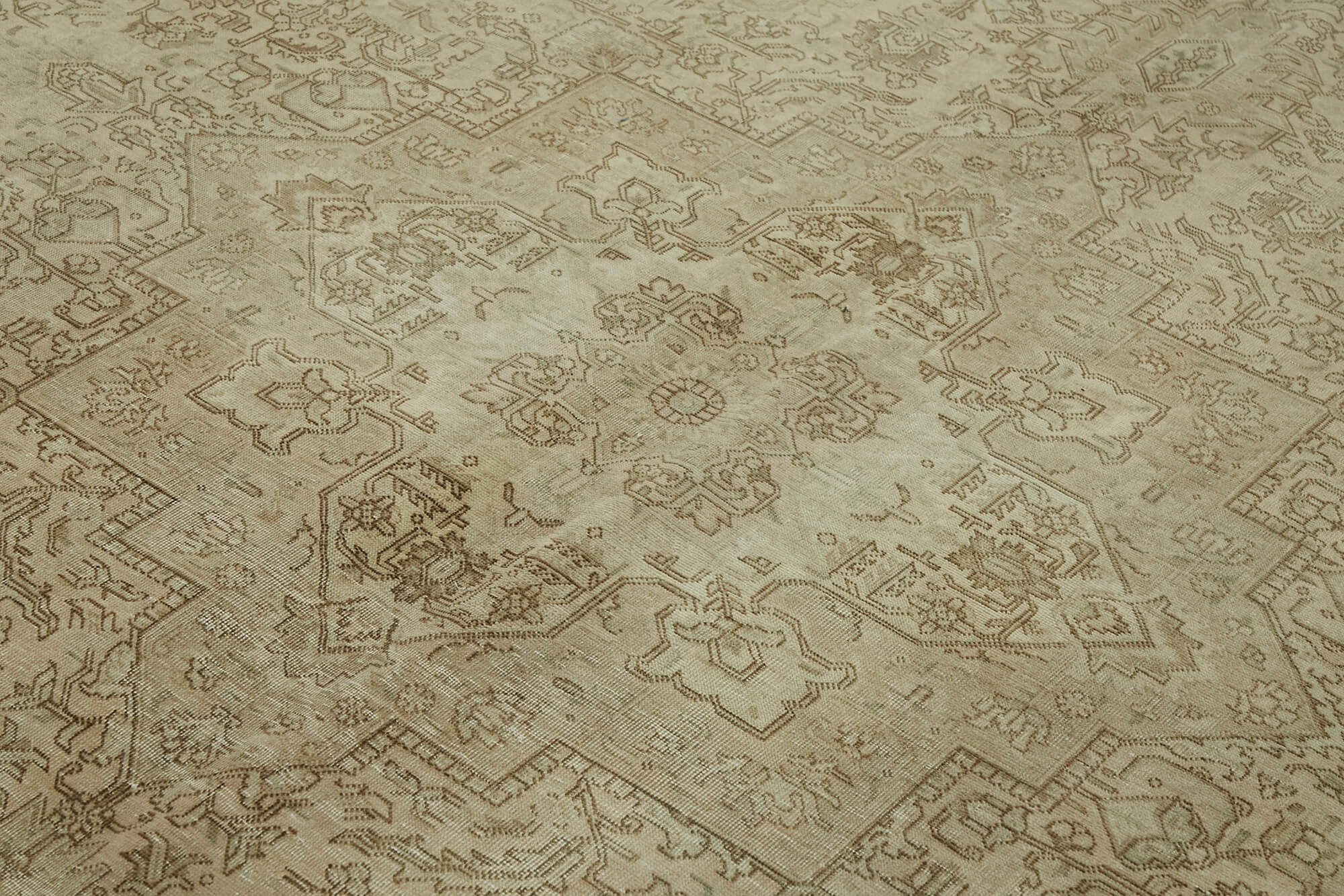 Persian Handmade — 2.93 x 3.97