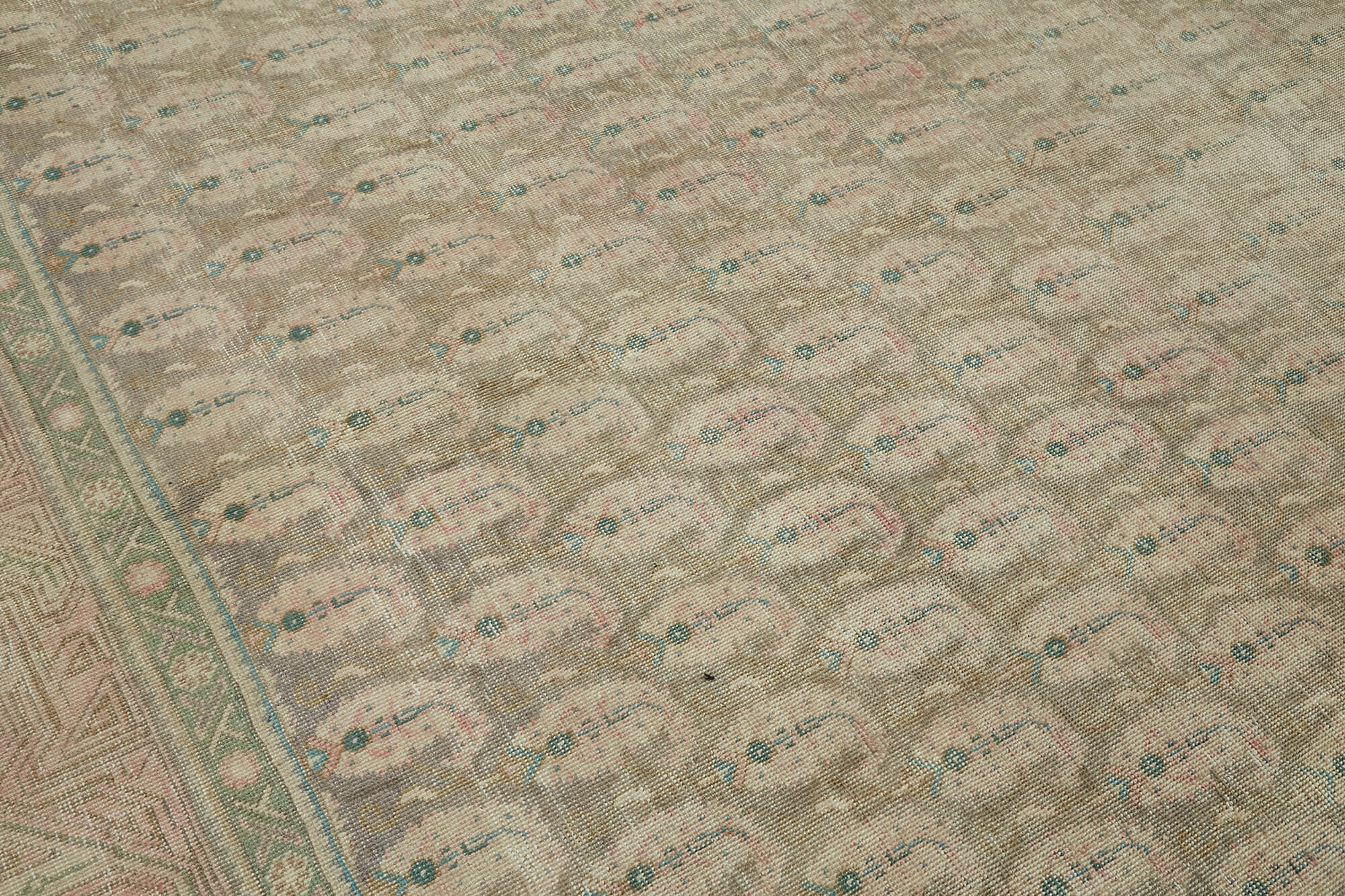 Persian Handmade — 2.90 x 3.74