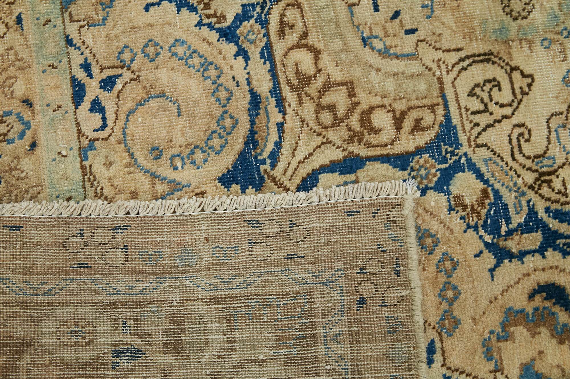 Alabaster Persian — 2.85 x 3.70