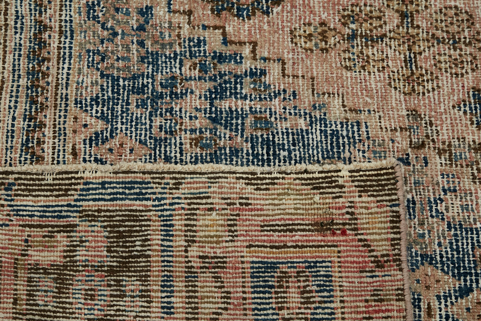 Linen Persian — 2.65 x 3.76