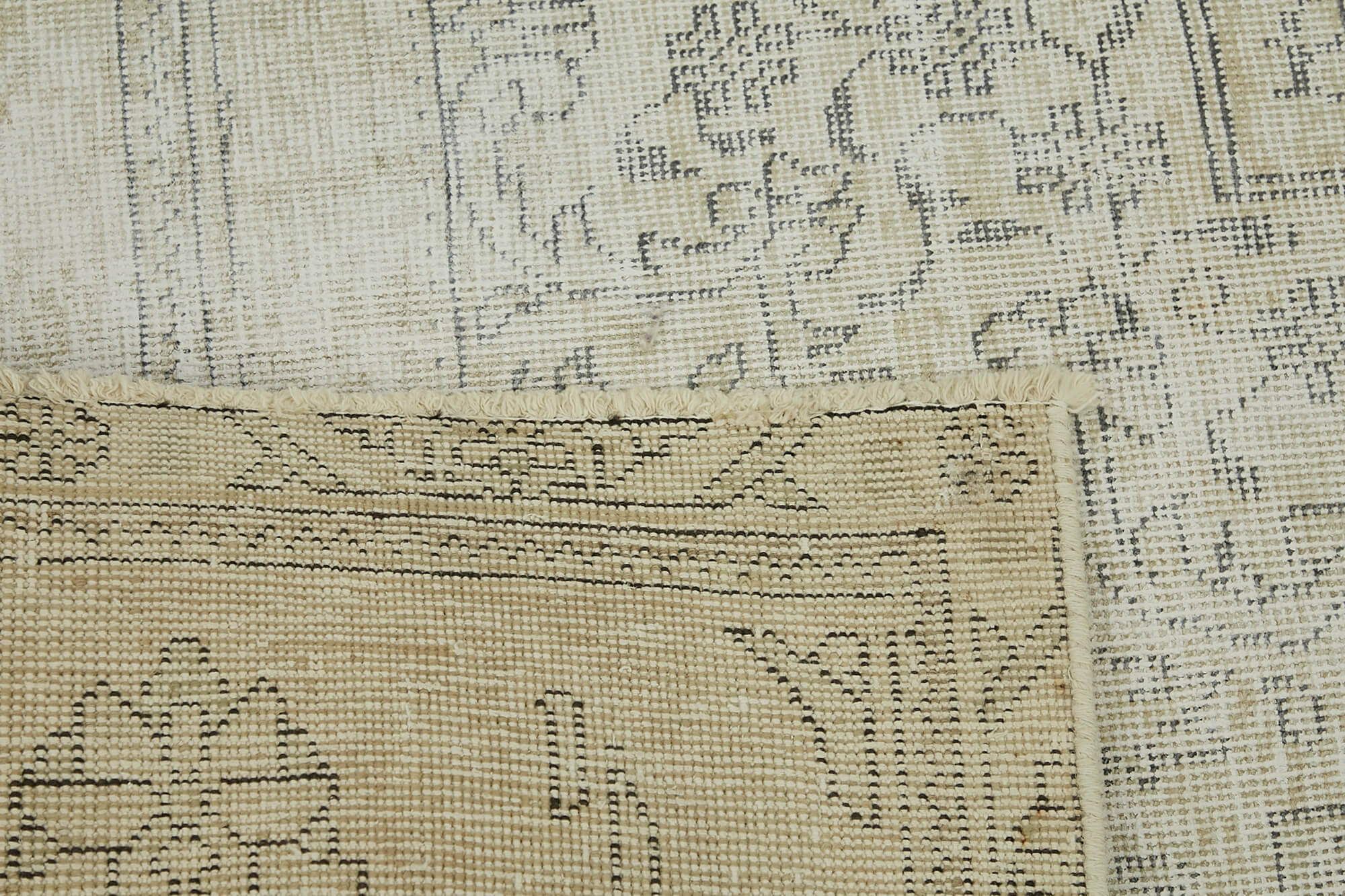 Persian Handmade — 2.86 x 3.64
