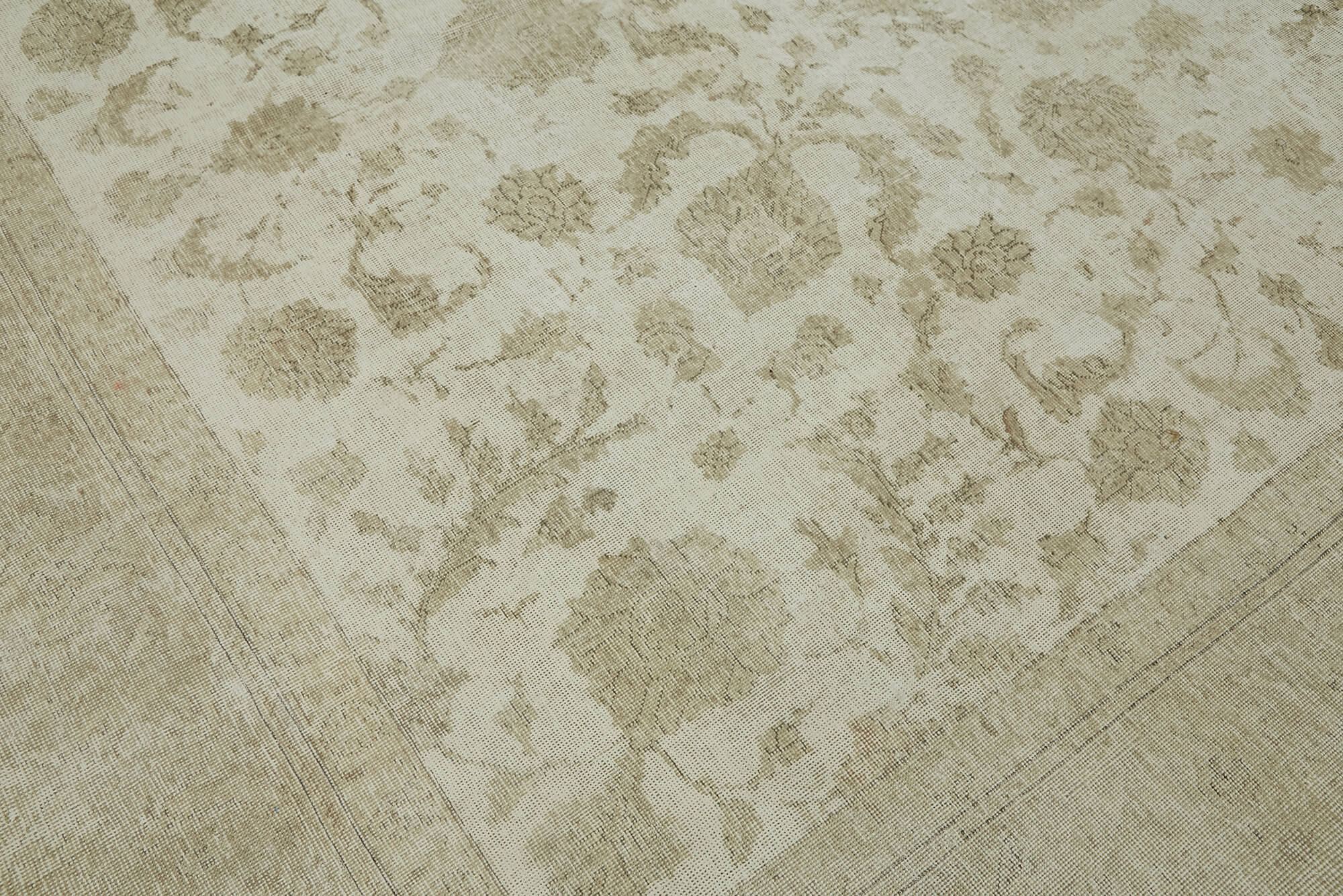 Dune Persian — 2.80 x 3.81