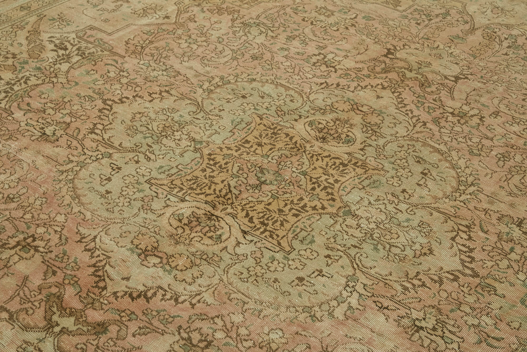 Persian Handmade — 2.89 x 3.89