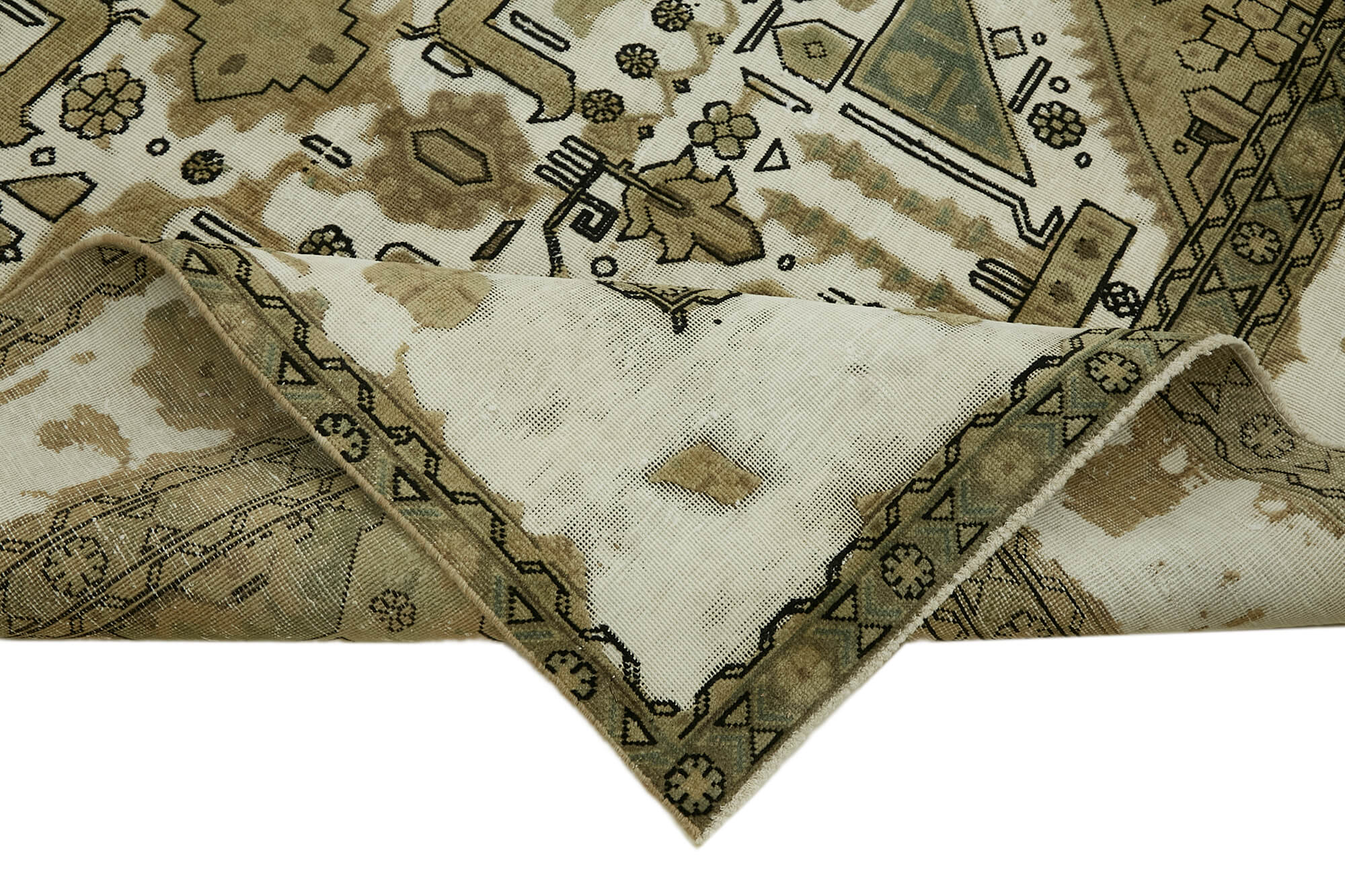 Champagne Persian — 2.80 x 3.65