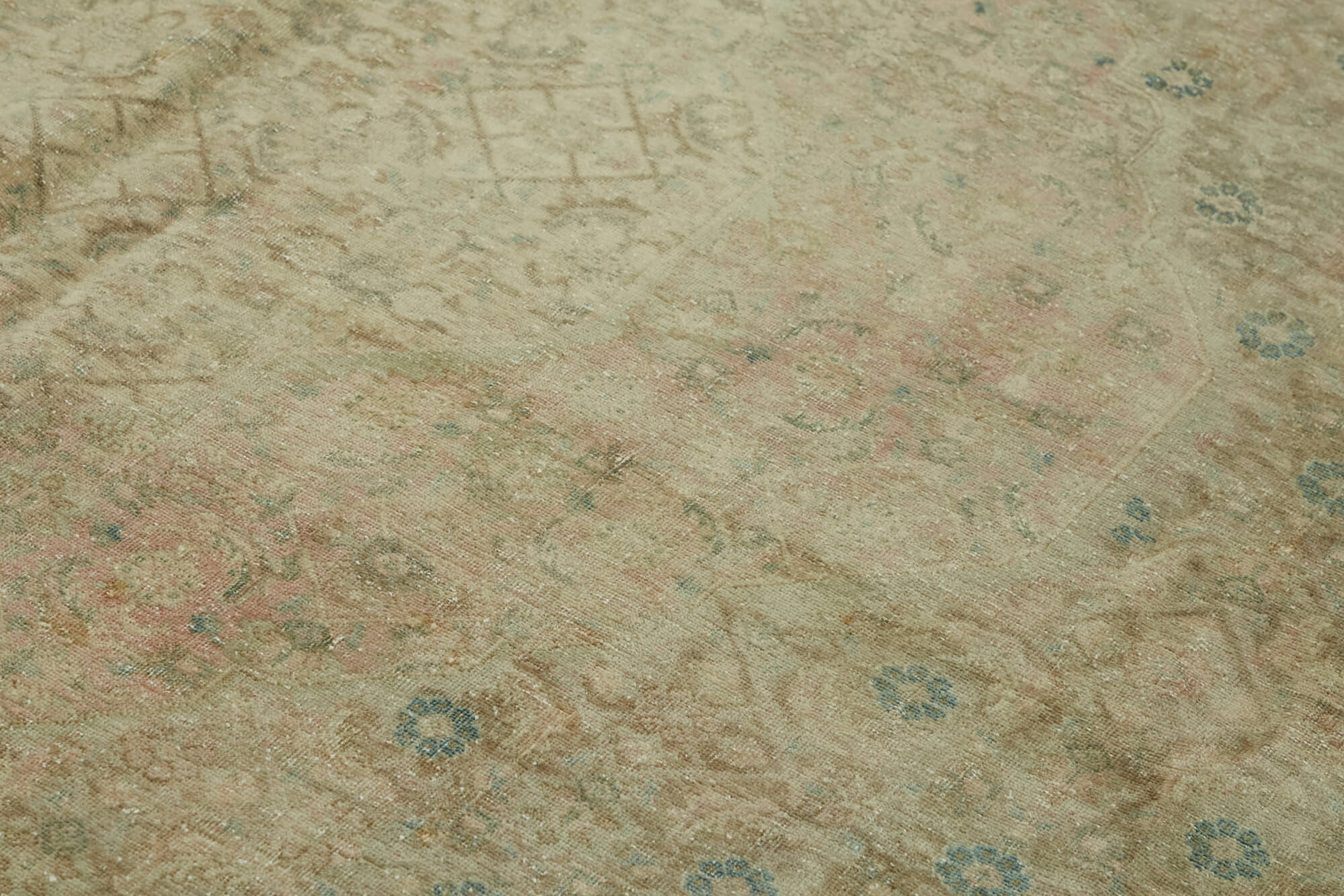 Persian Handmade — 2.88 x 3.96