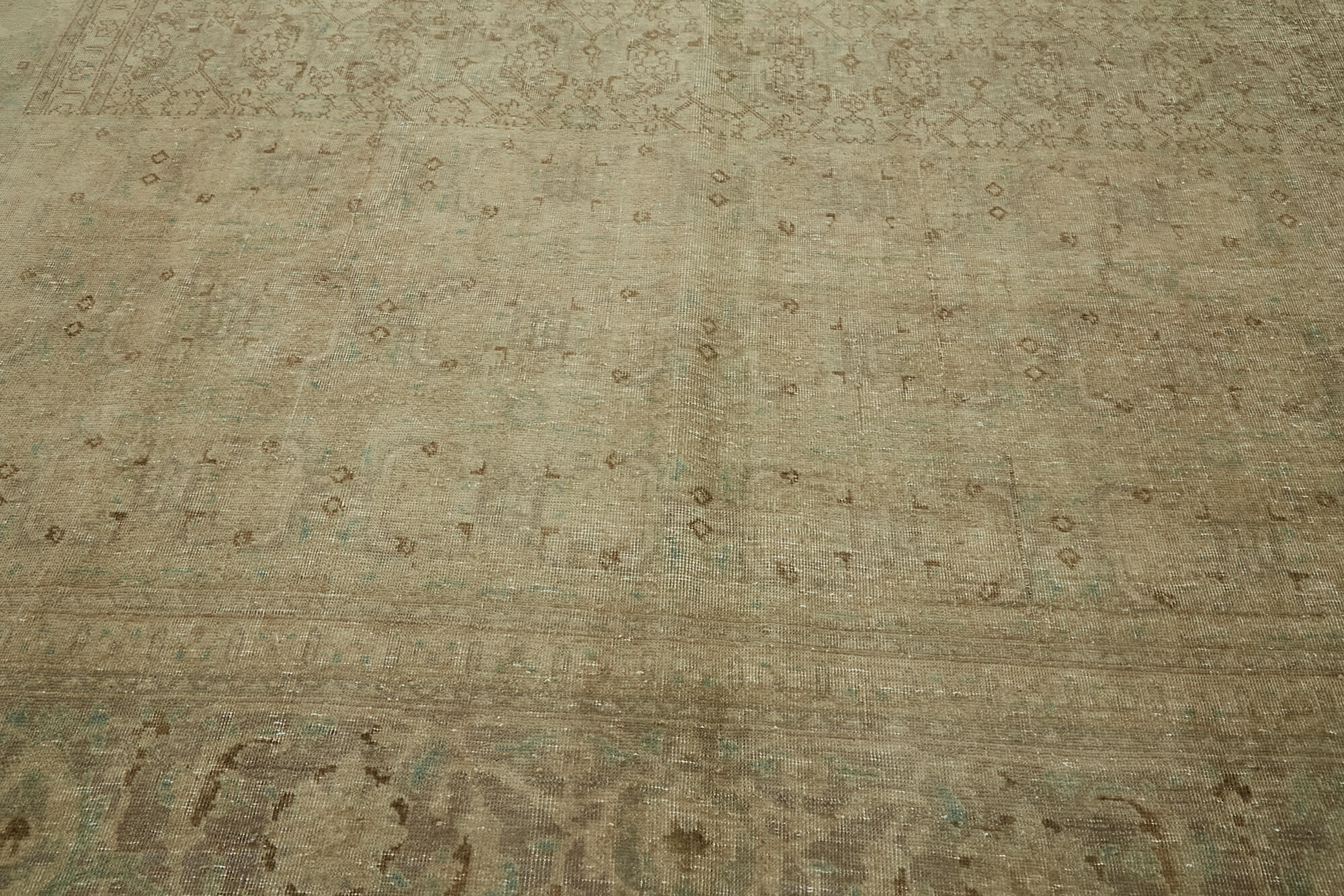 Persian Handmade — 3.00 x 3.90