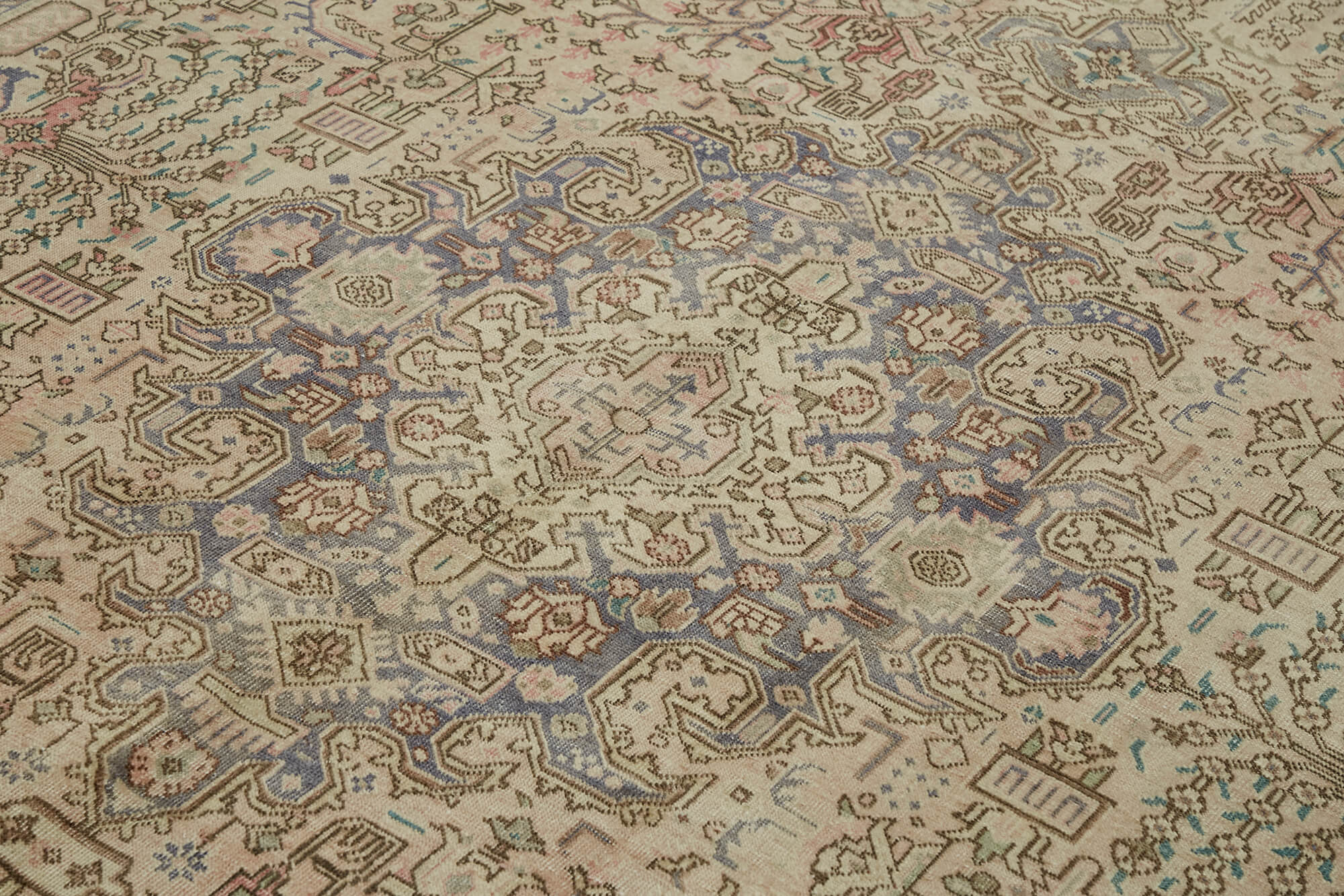 Persian Handmade — 2.50 x 3.45