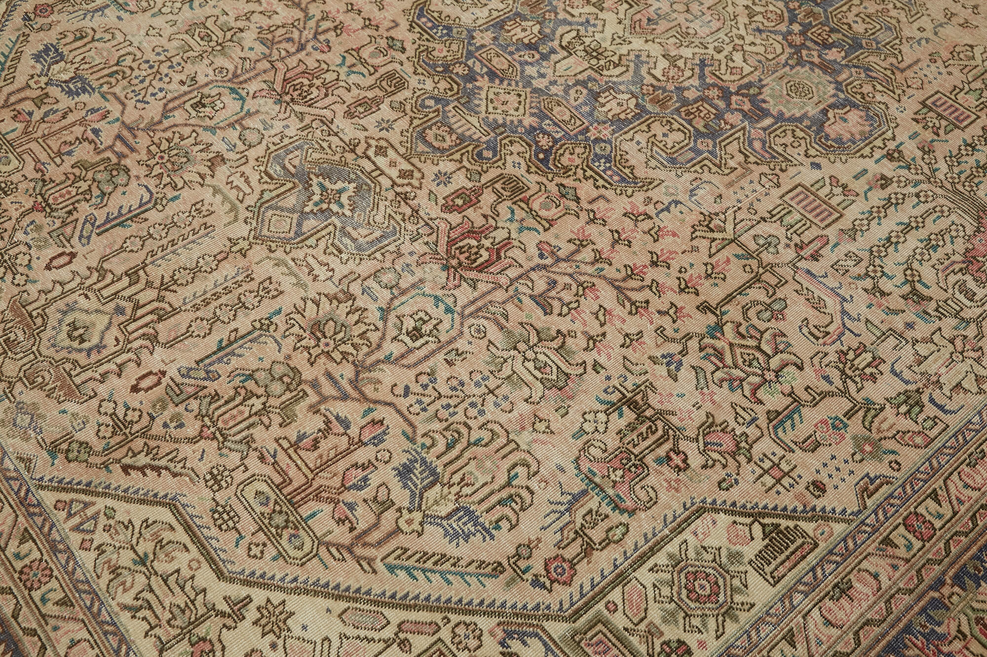 Persian Handmade — 2.50 x 3.45