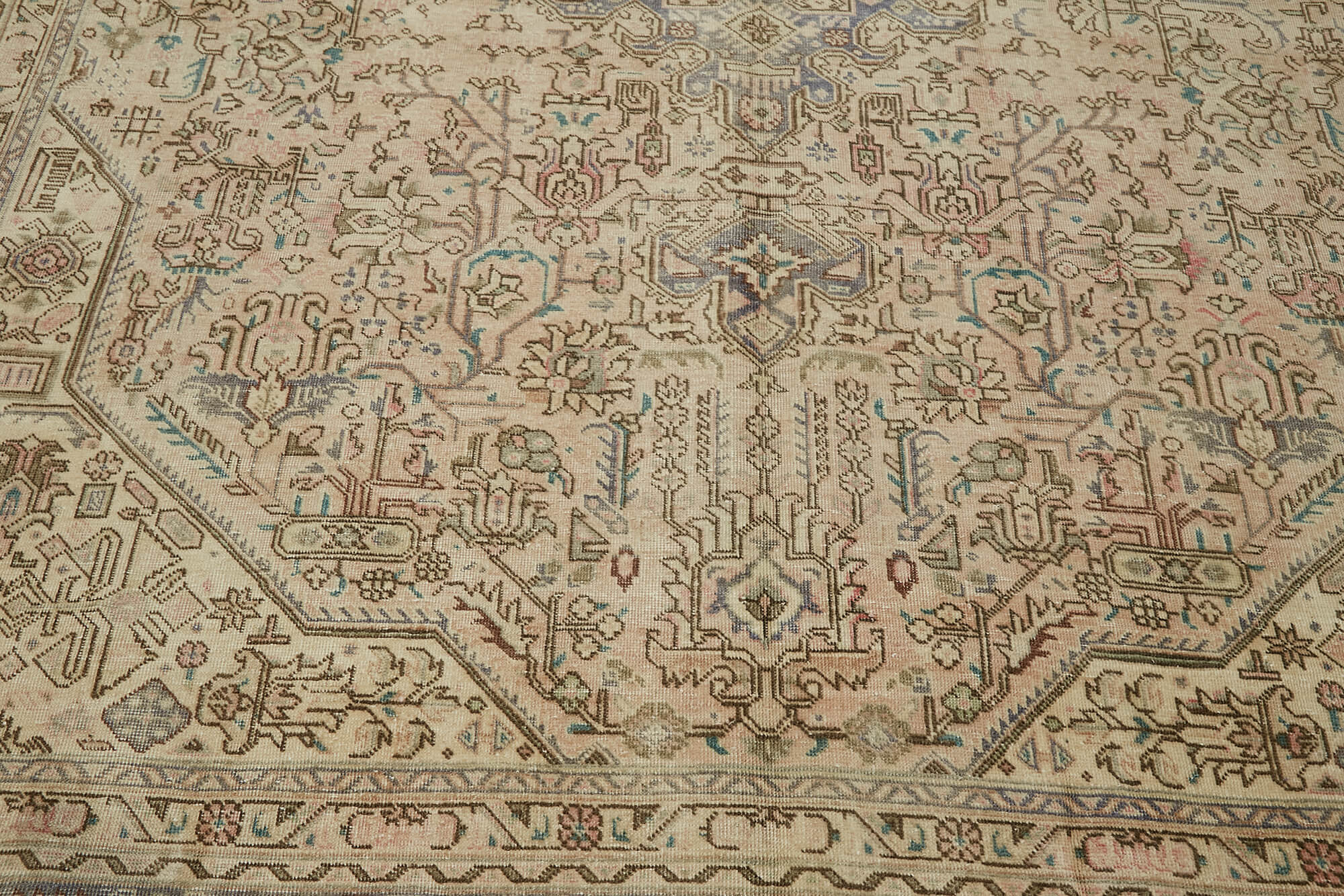 Persian Handmade — 2.50 x 3.45