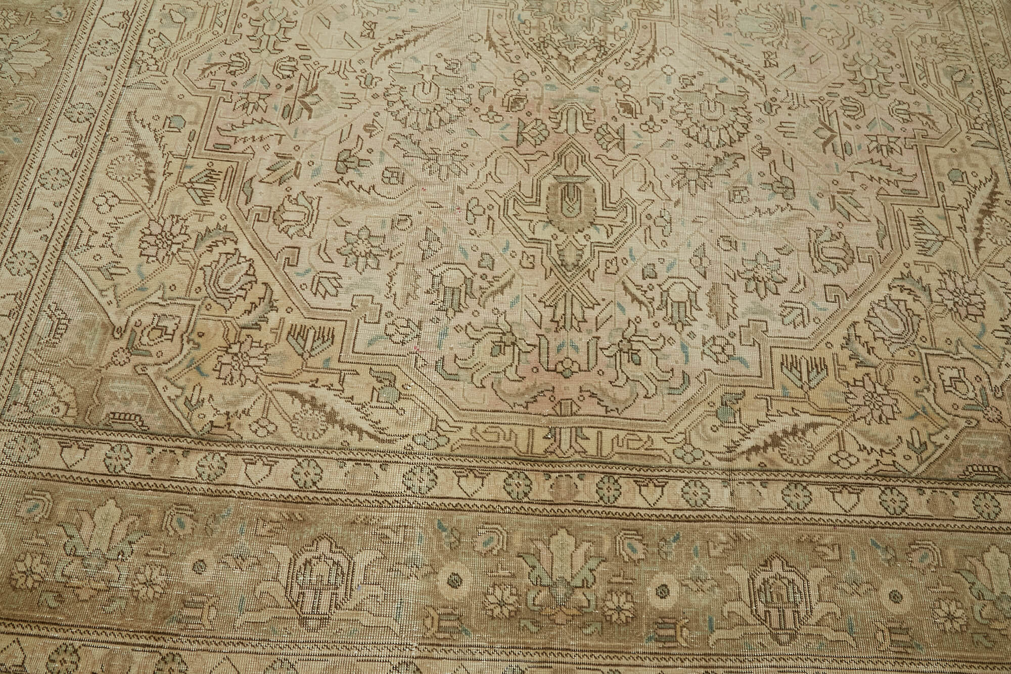 Persian Handmade — 2.48 x 3.44