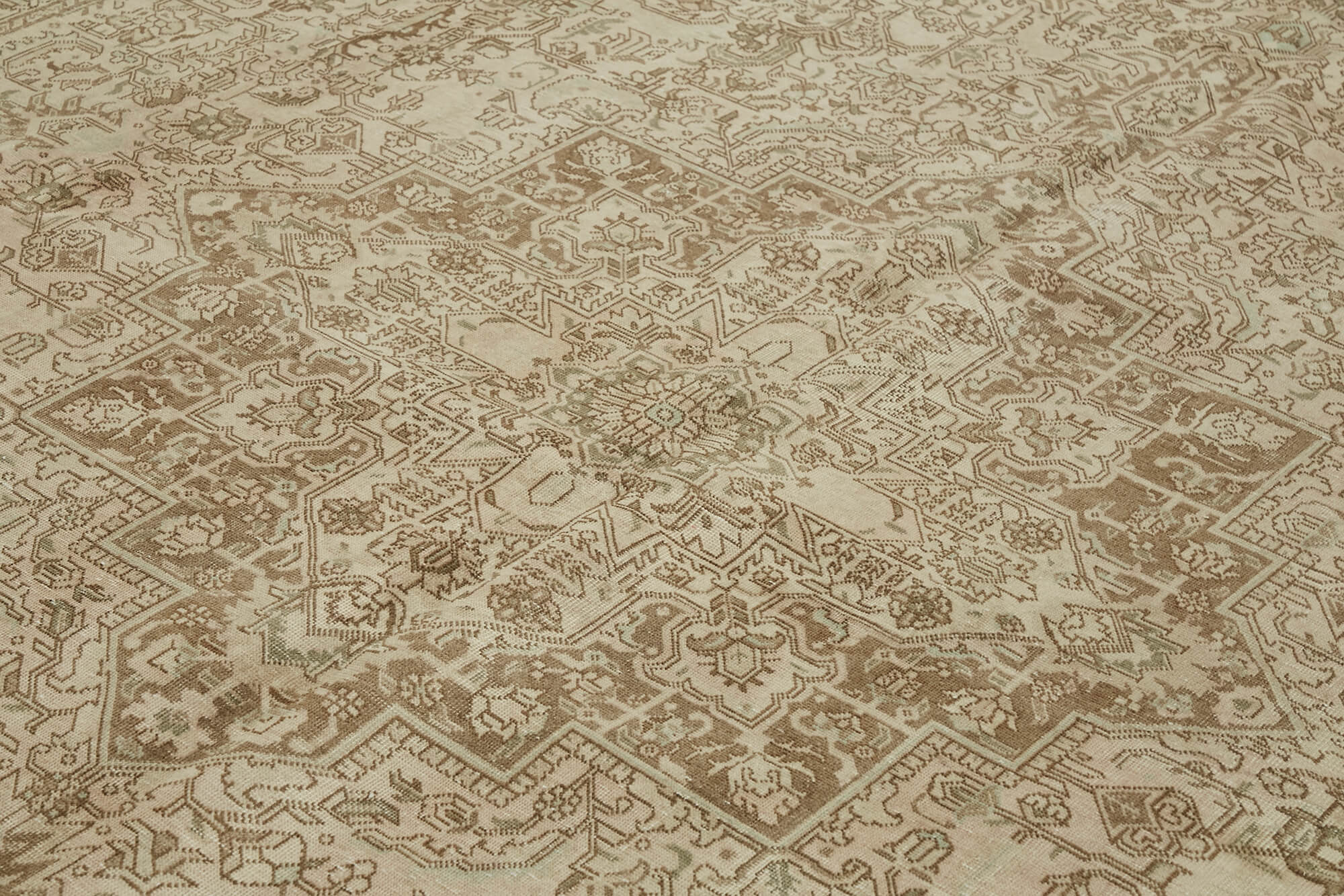 Persian Handmade — 2.93 x 3.86