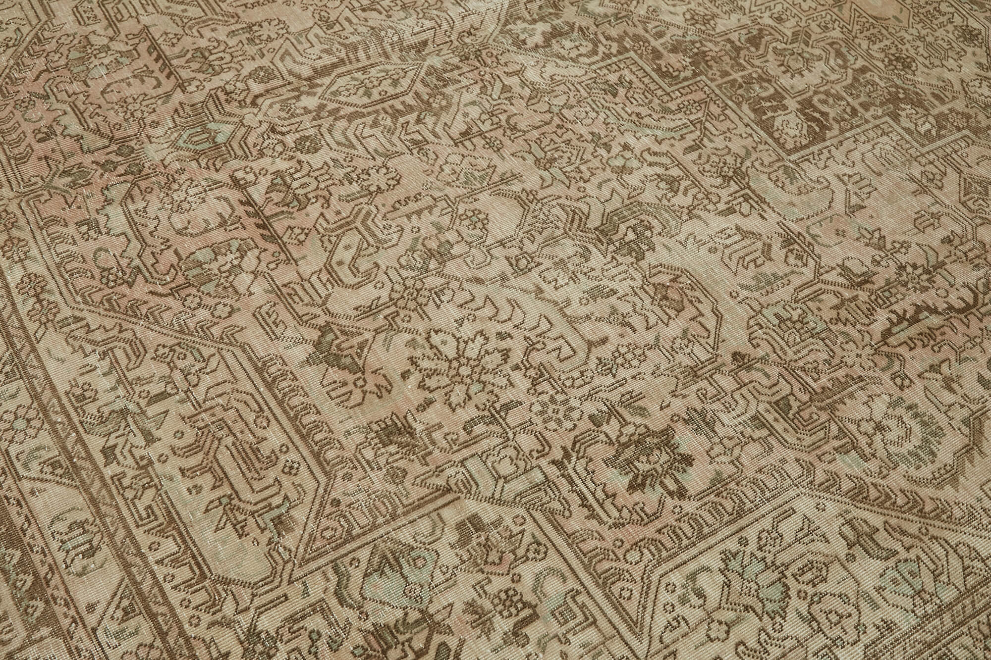 Persian Handmade — 2.93 x 3.86