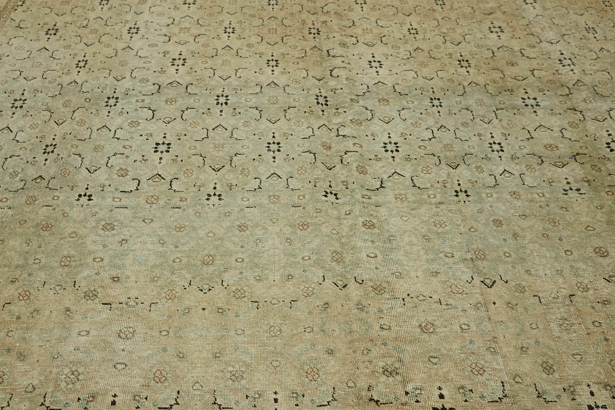 Persian Handmade — 2.87 x 3.67