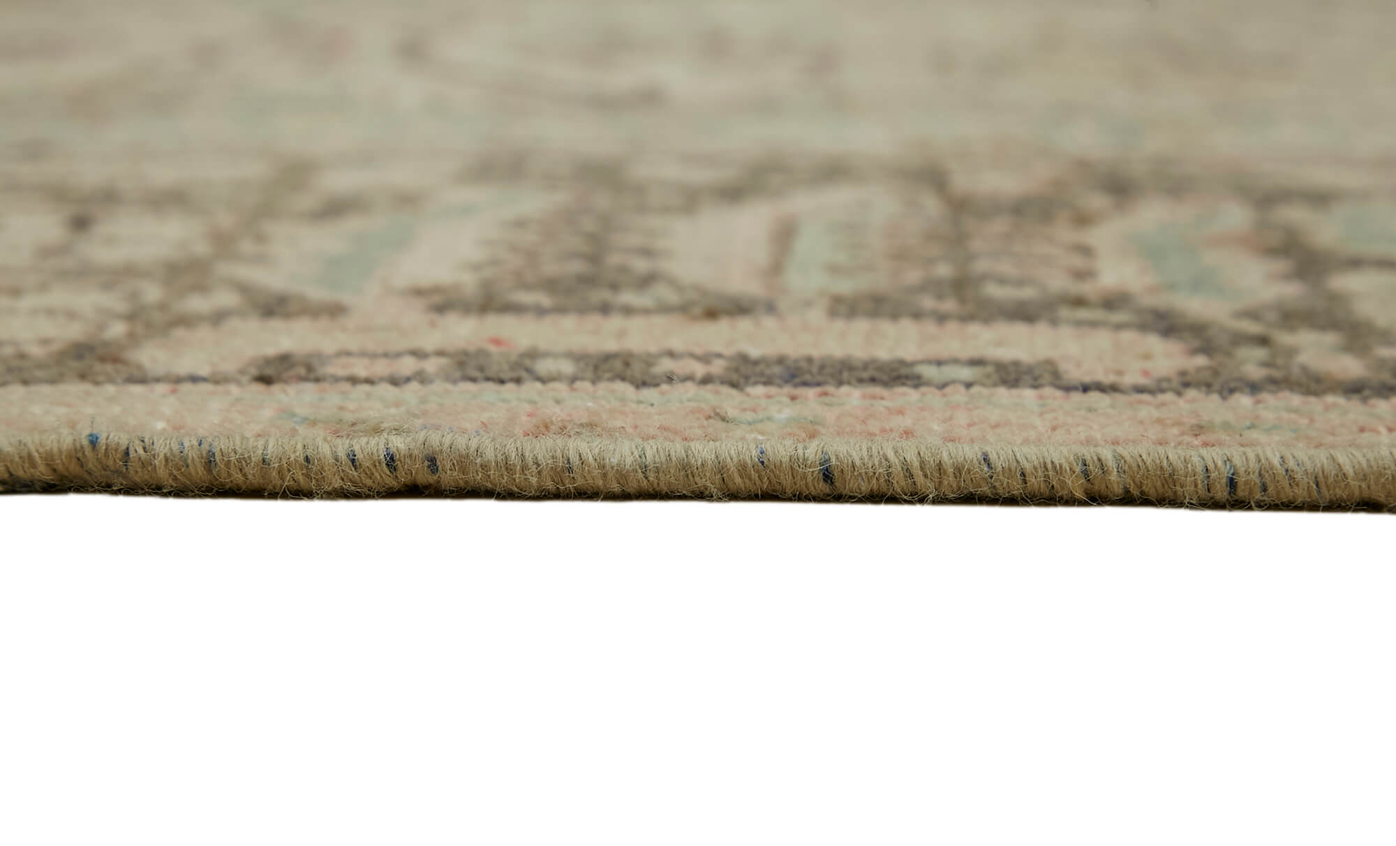 Bisque Persian — 2.57 x 3.38