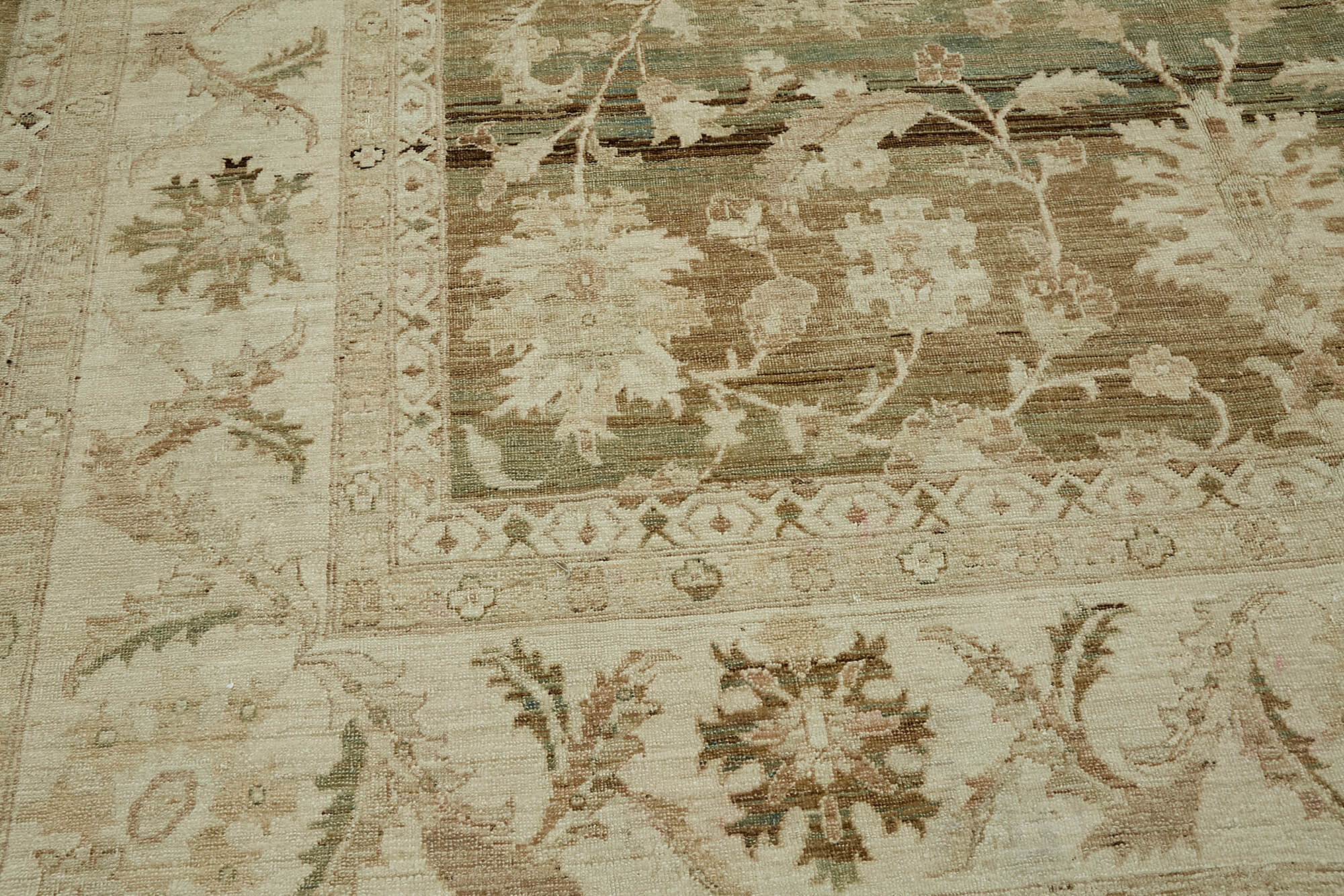 Persian Handmade — 2.92 x 4.18