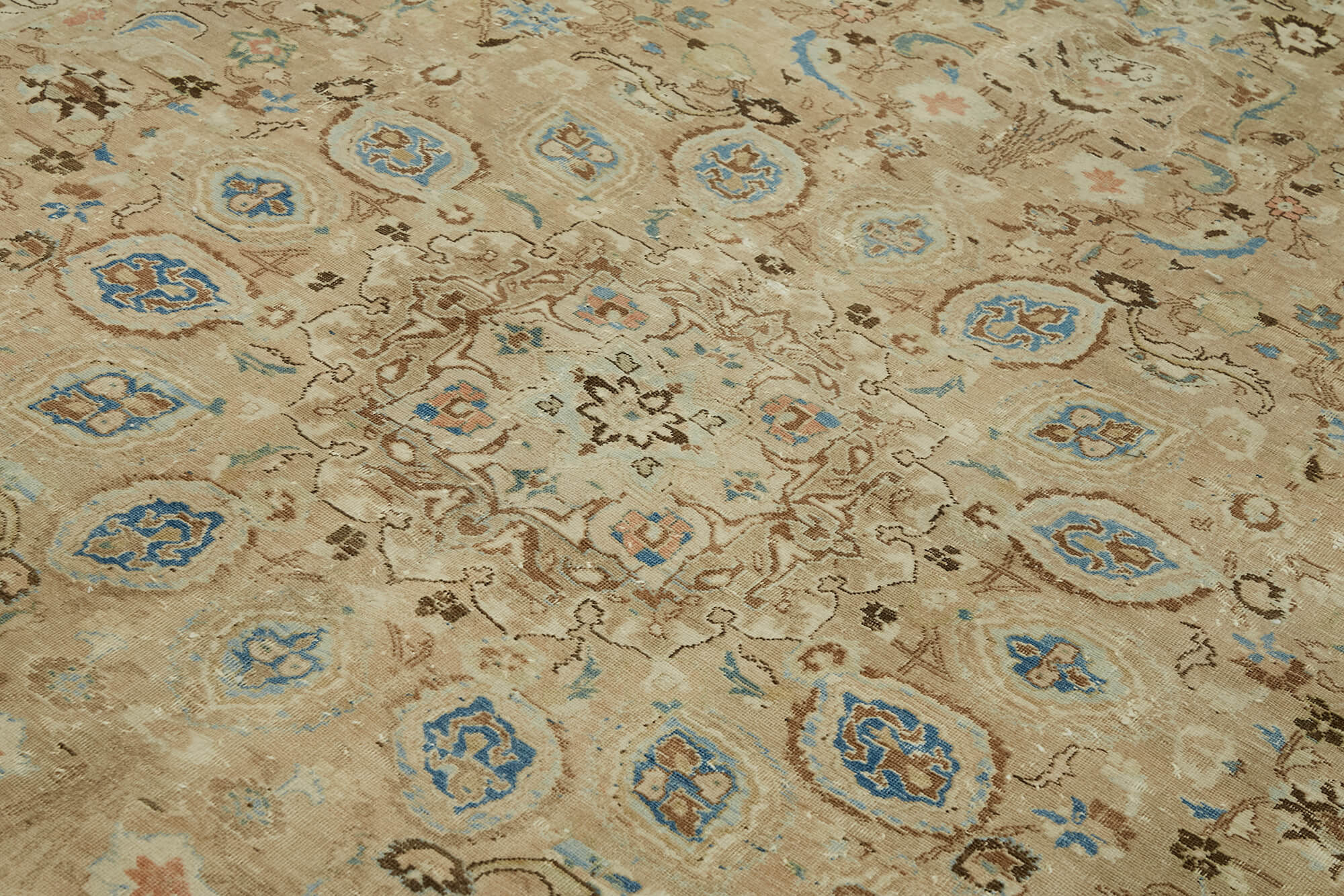 Beige Persian Handmade — 2.40 x 3.28