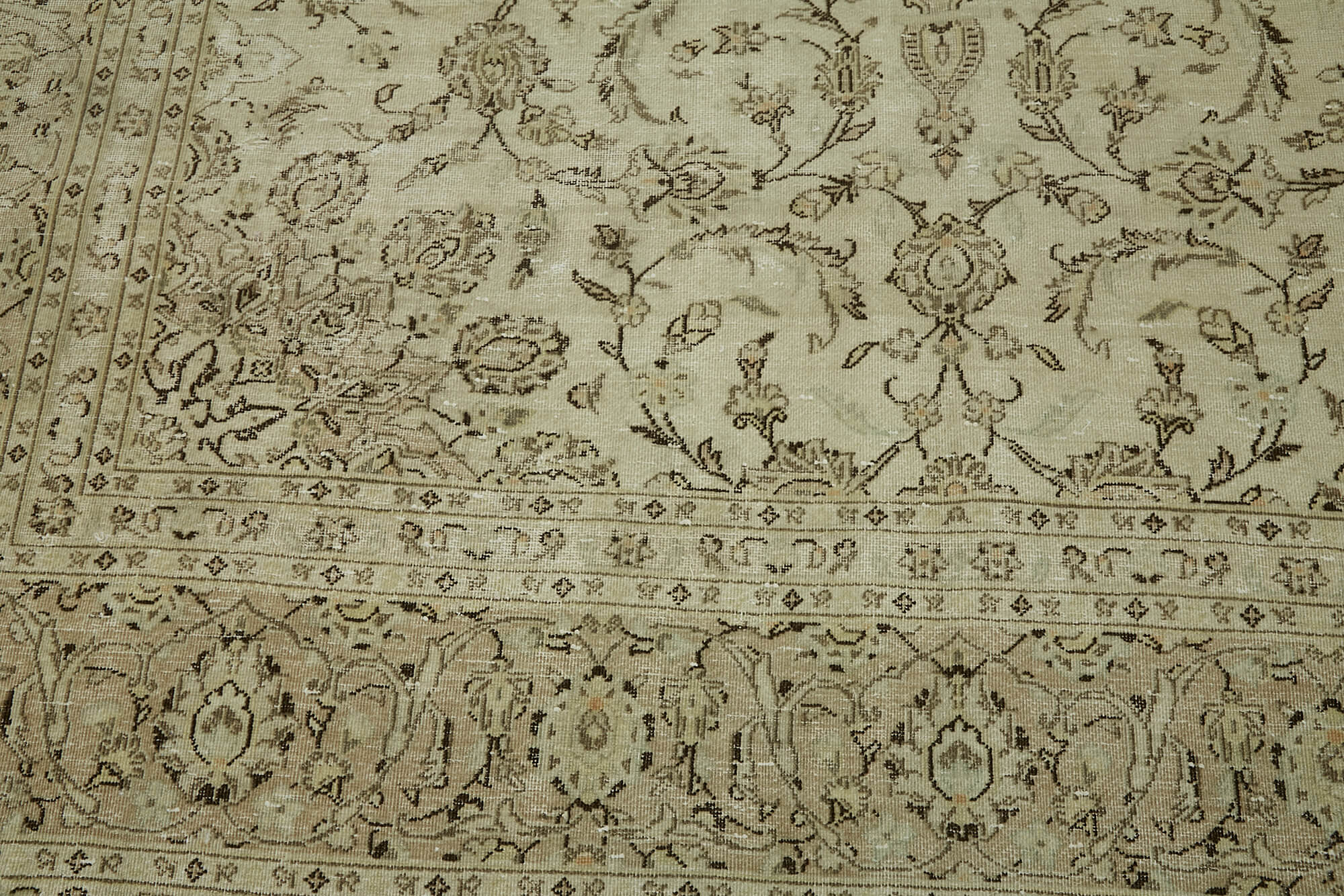 Persian Handmade — 2.47 x 3.52