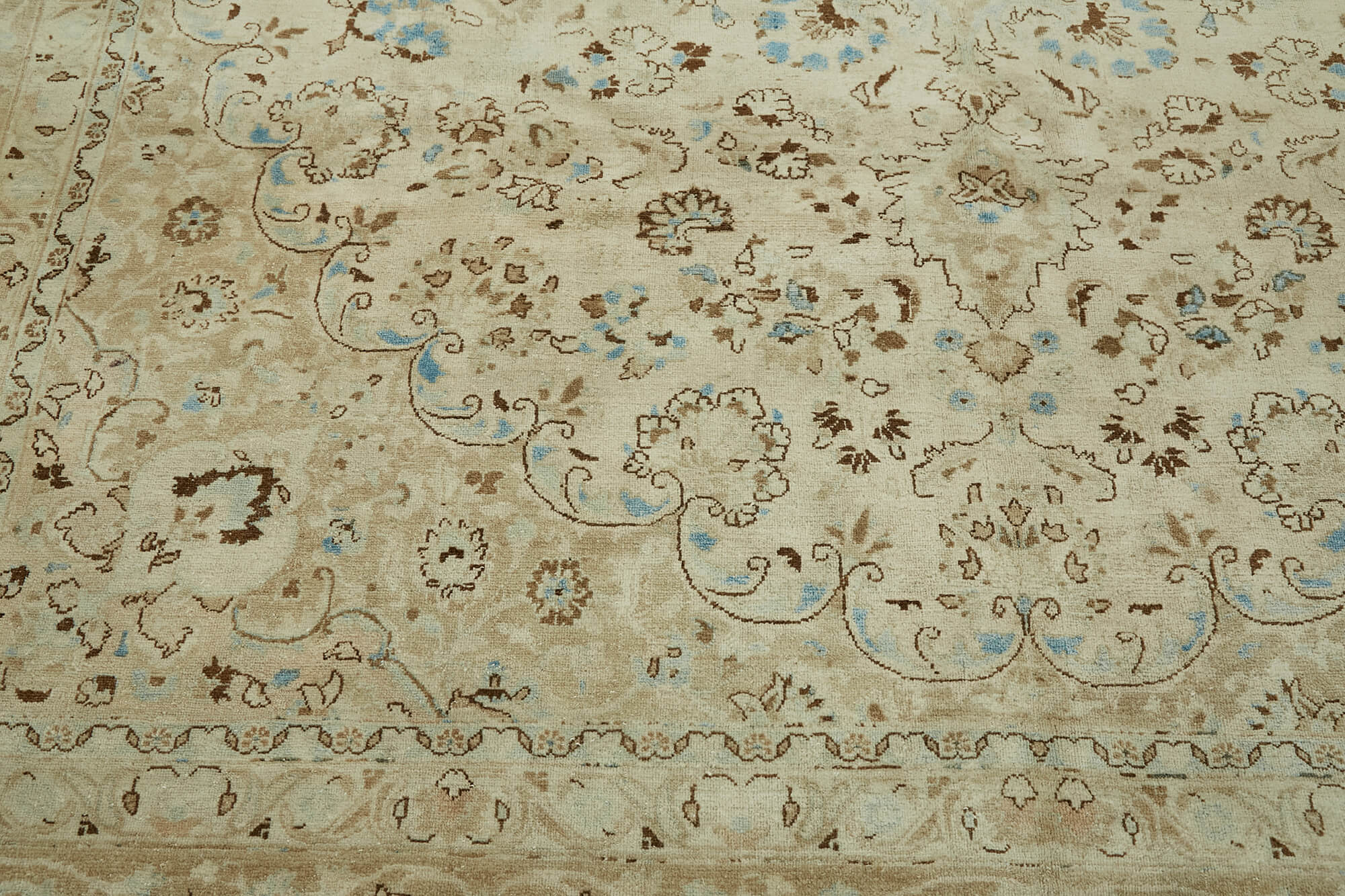 Persian Handmade — 3.00 x 3.91