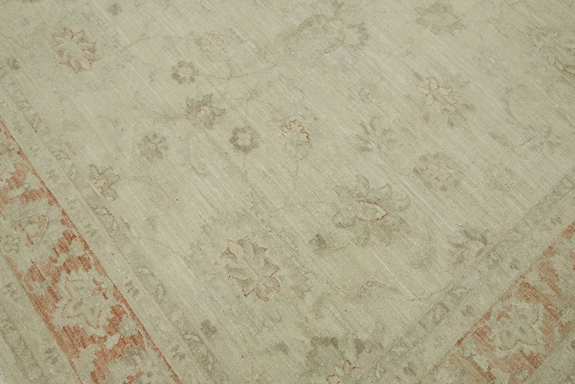 Bisque Persian — 1.96 x 2.95