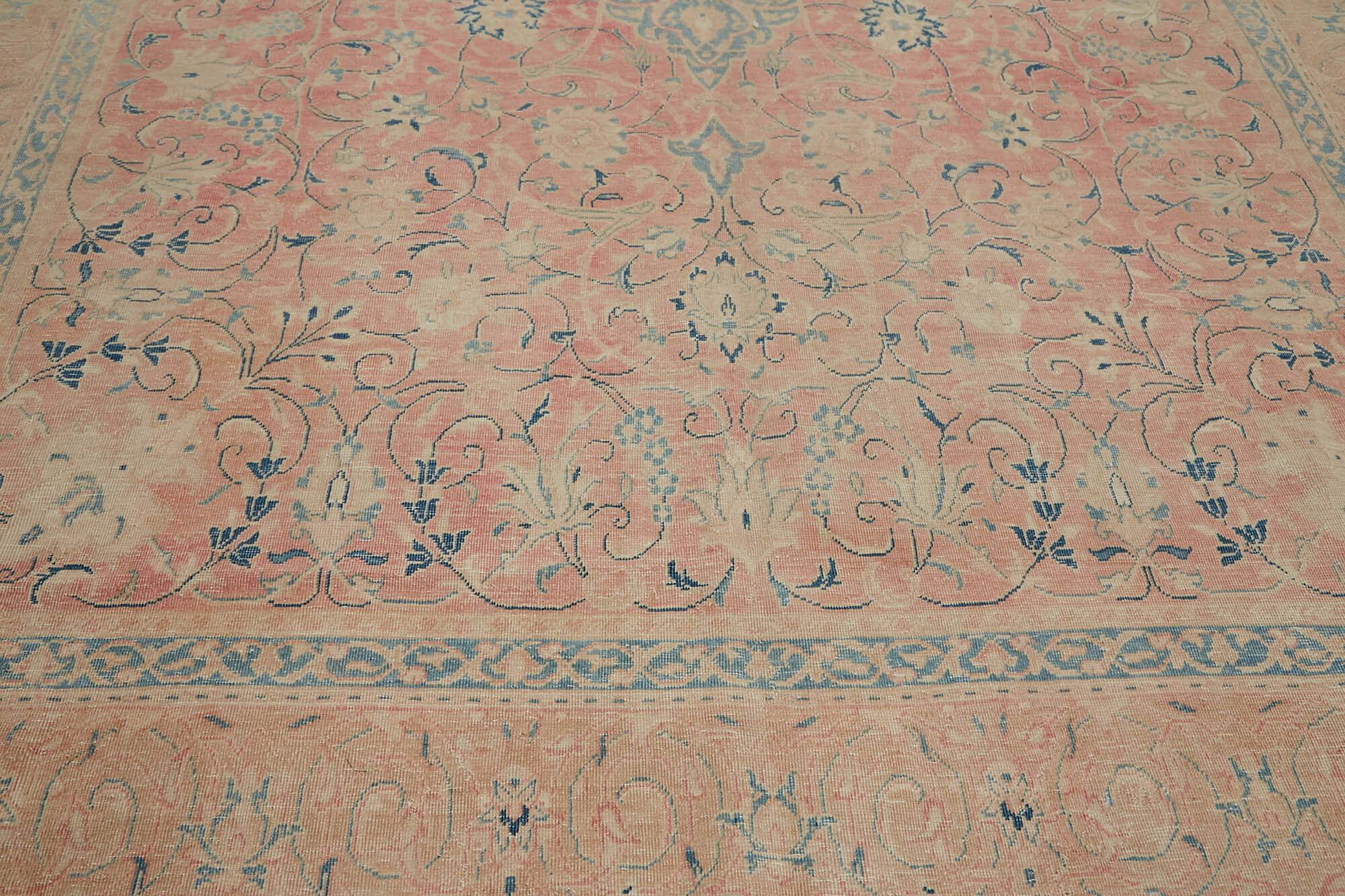 Persian Handmade — 2.95 x 3.96