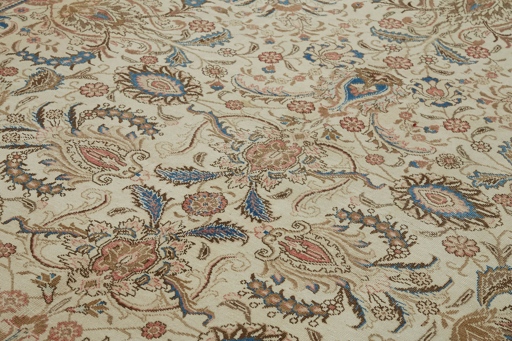 Persian Handmade — 2.89 x 3.95