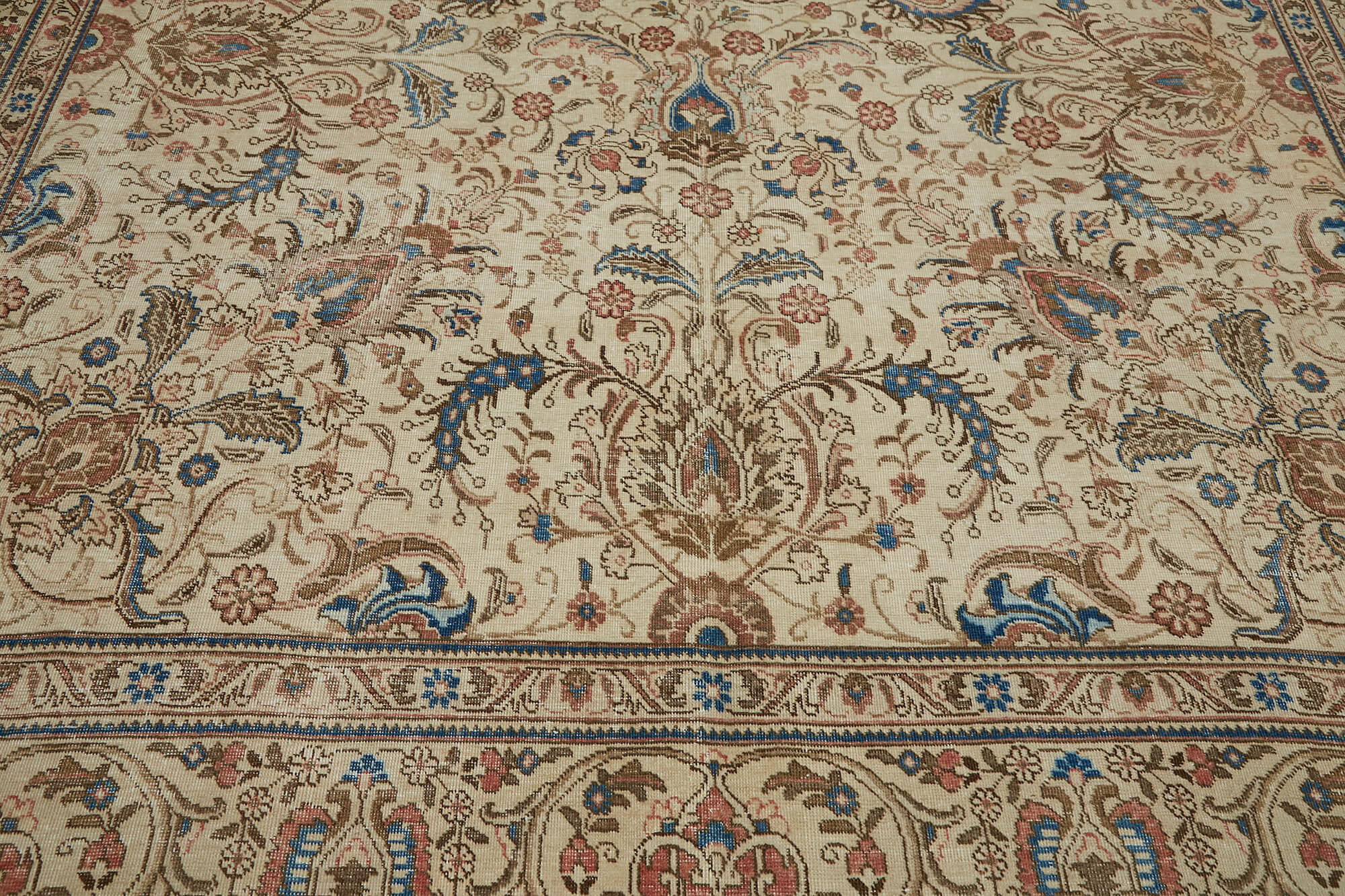 Persian Handmade — 2.89 x 3.95