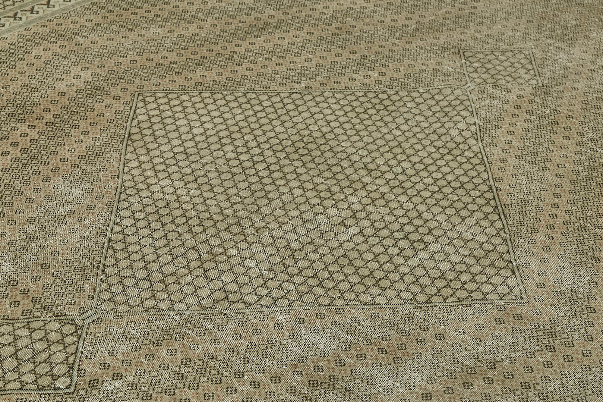 Persian Handmade — 2.84 x 3.83