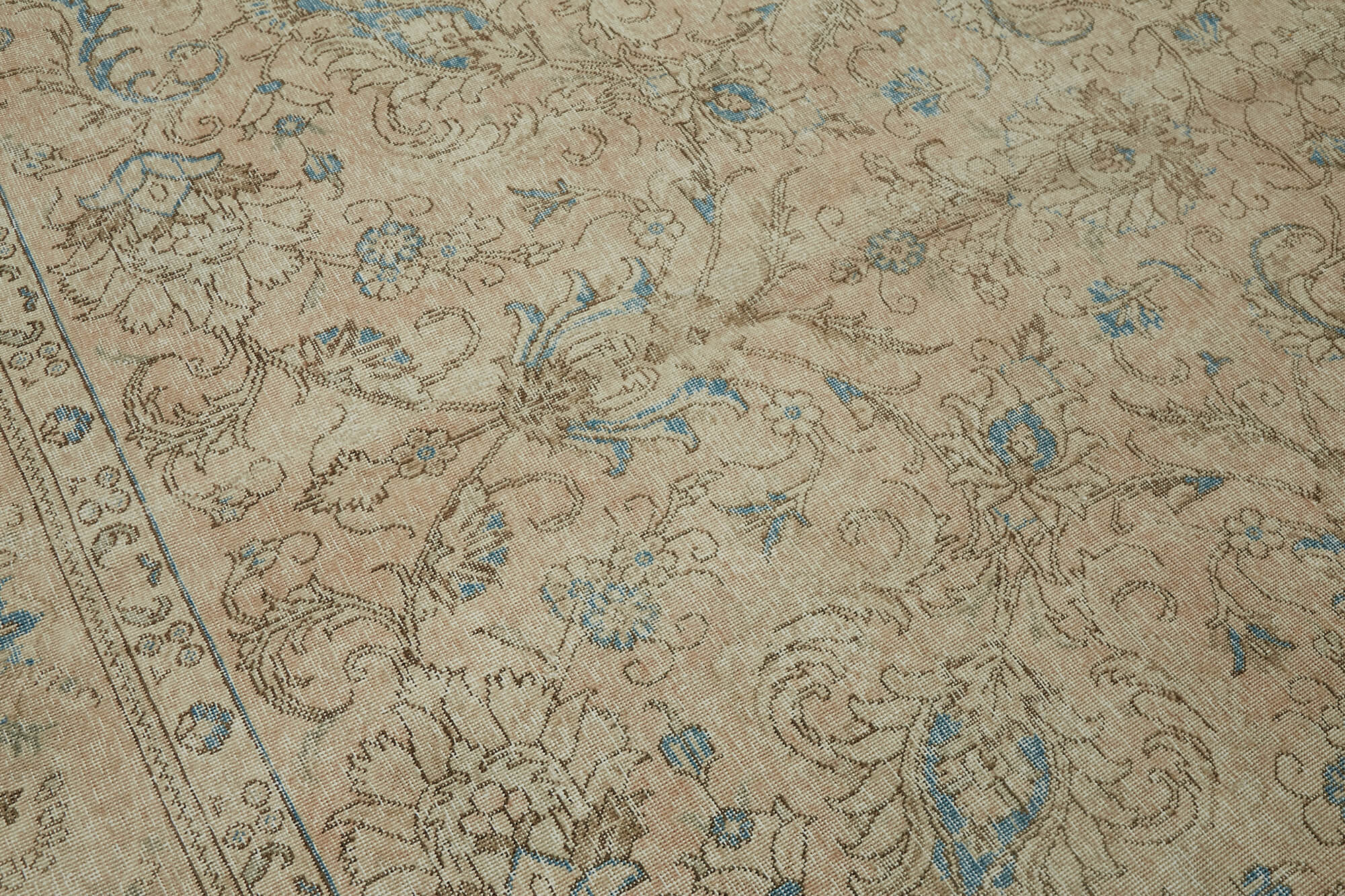 Persian Handmade — 3.00 x 3.88
