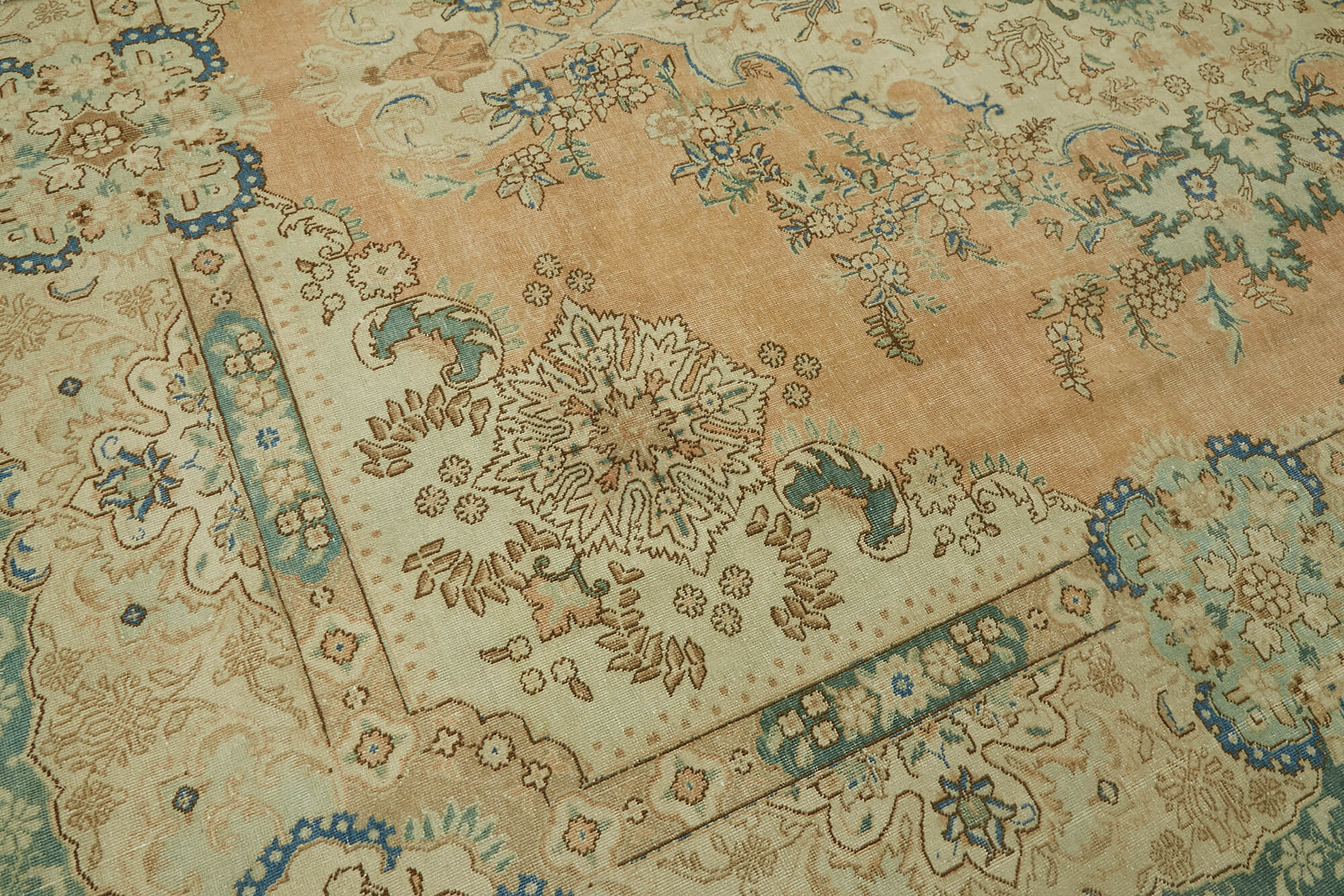 Persian Handmade — 2.85 x 3.66