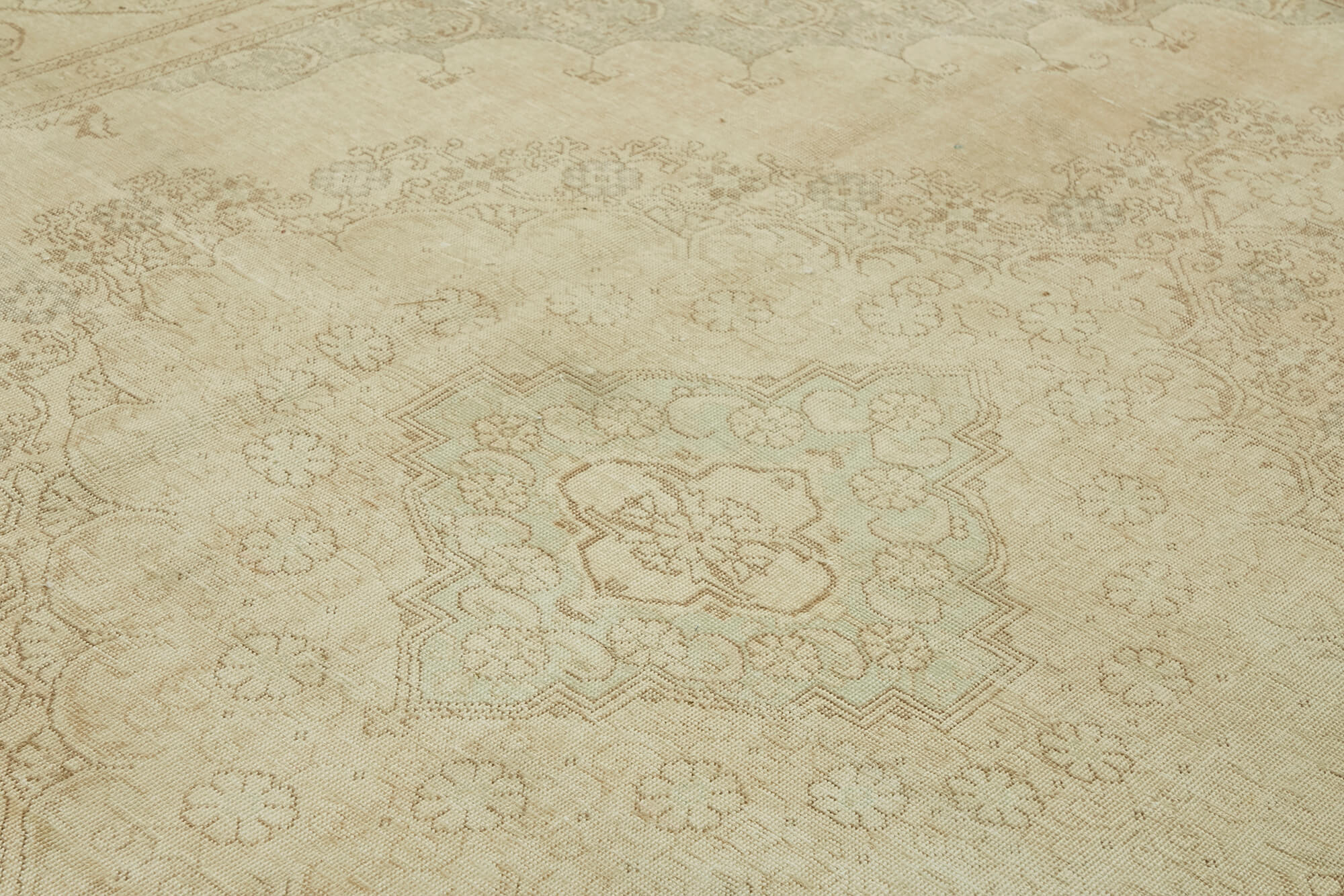 Persian Handmade — 2.88 x 3.93