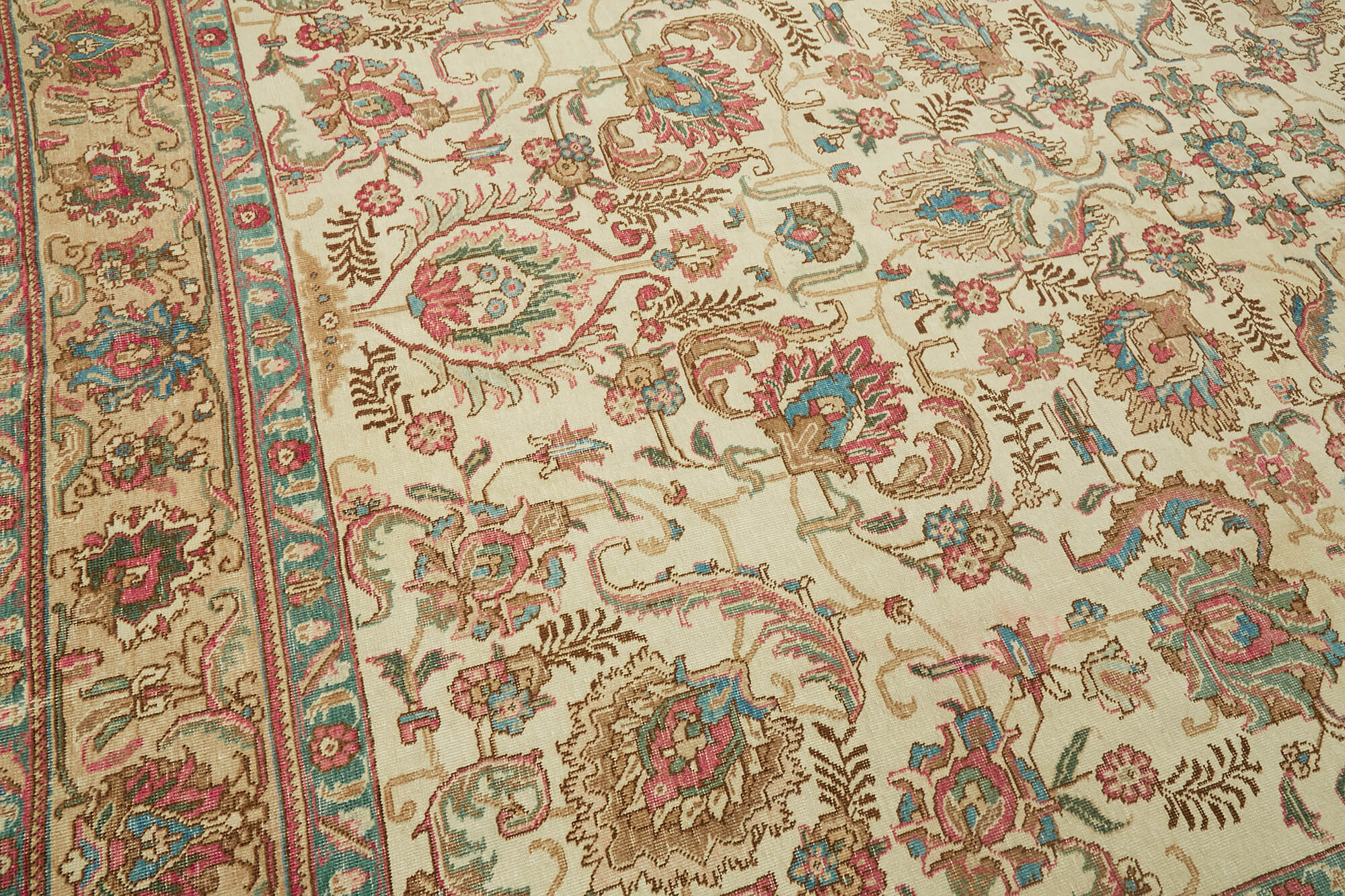 Persian Handmade — 2.72 x 3.82