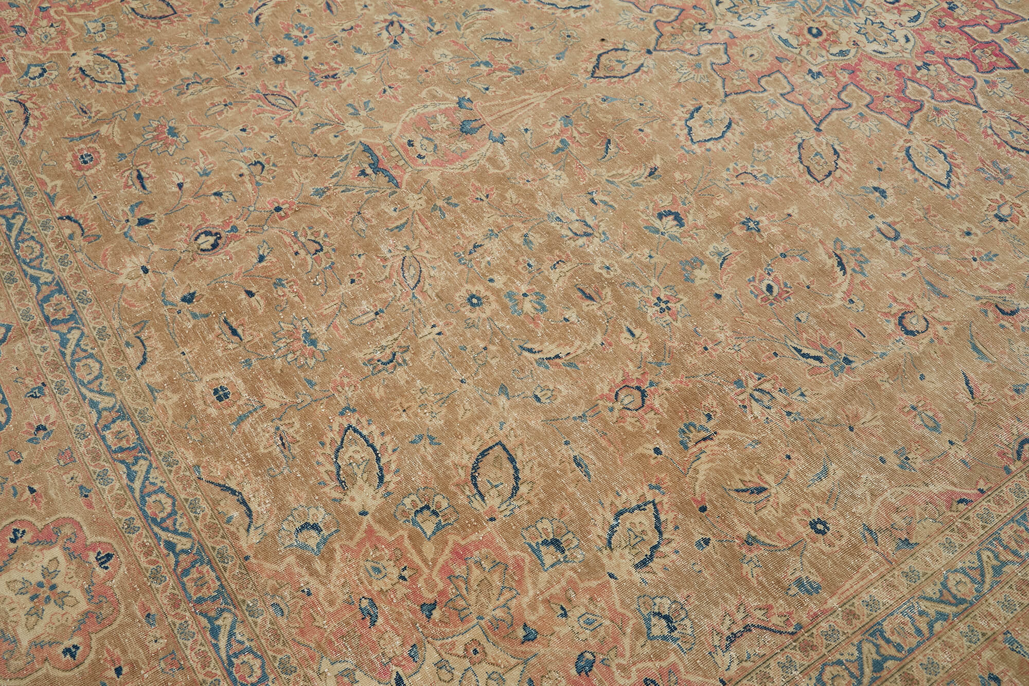 Beige Persian Handmade — 3.02 x 3.94