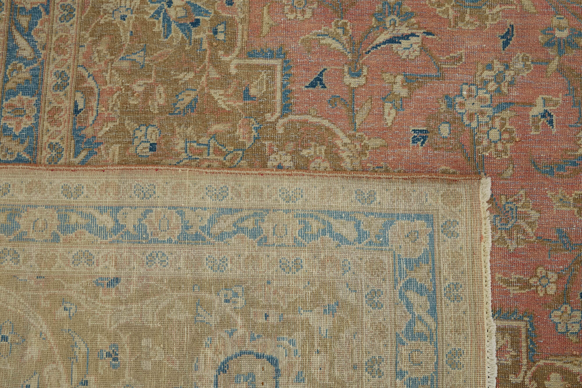 Bisque Persian — 3.04 x 4.91