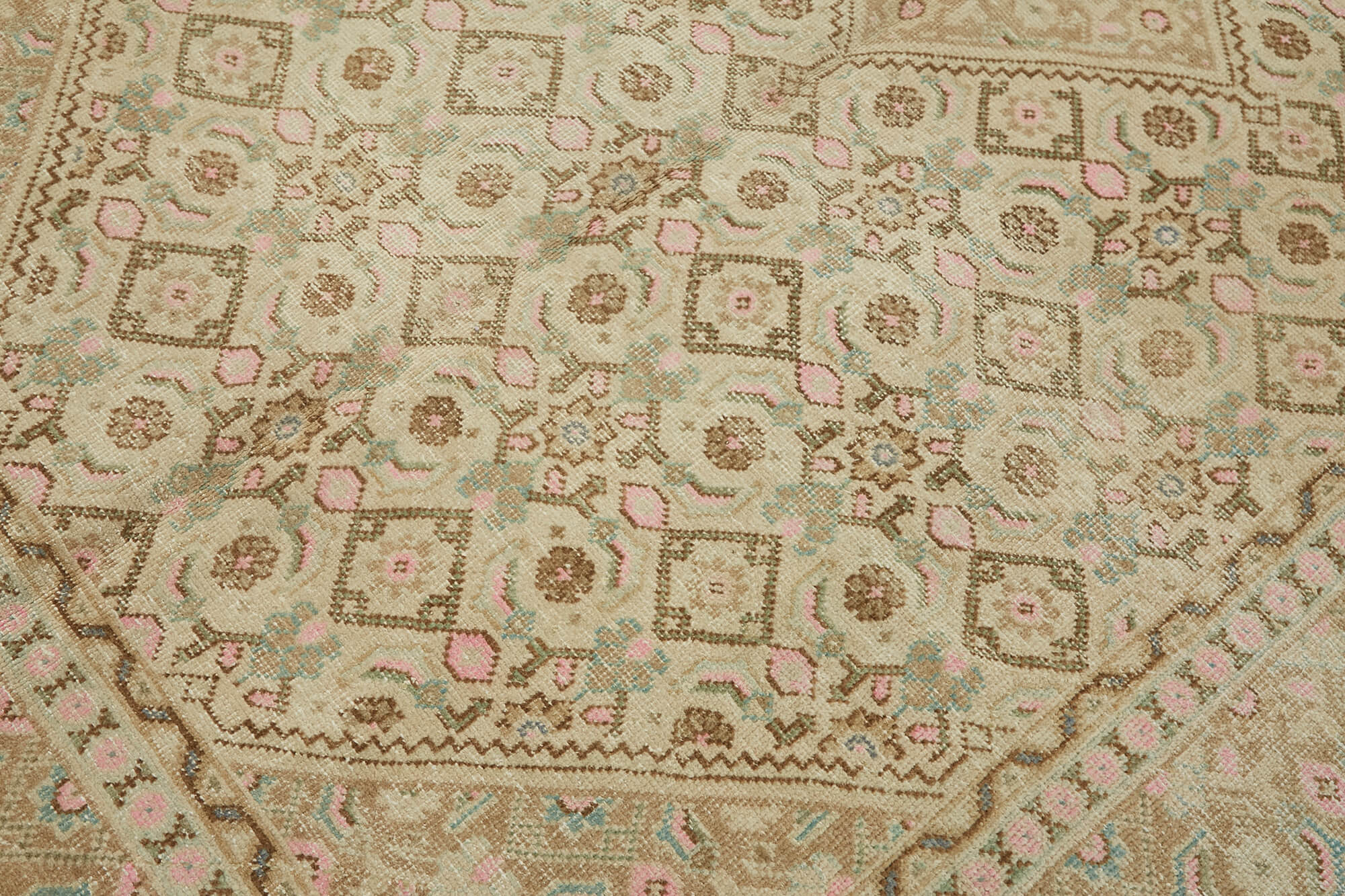 Wheat Persian — 1.87 x 2.91