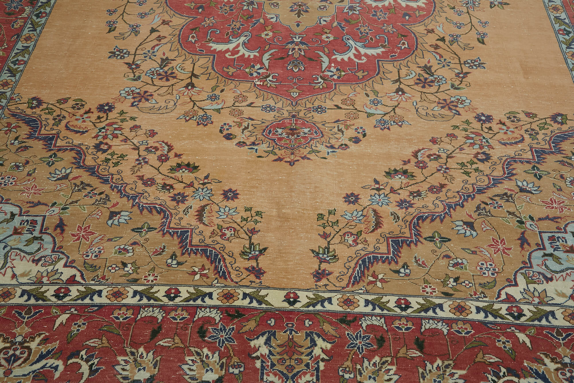 Sand Persian — 3.02 x 3.94