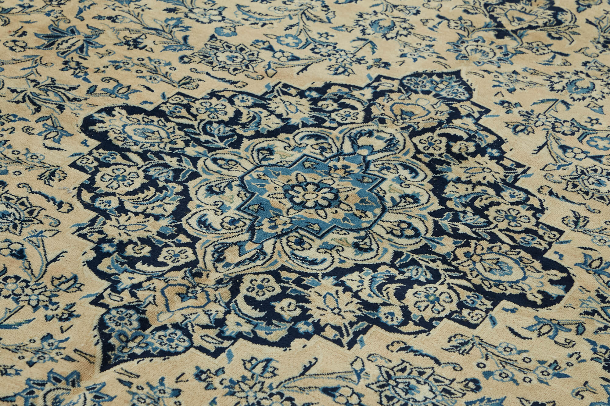 Wheat Persian — 2.54 x 3.50
