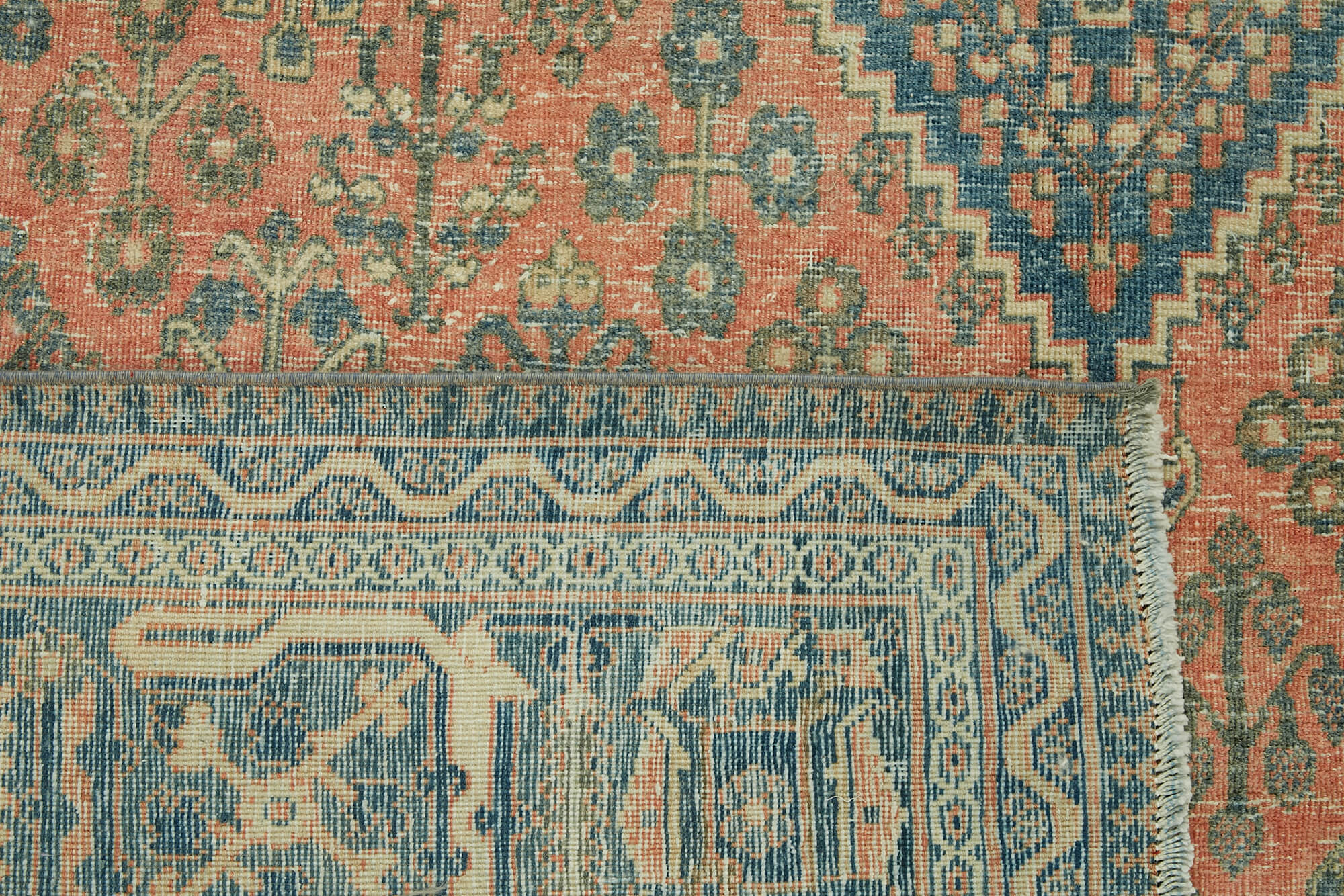 Ivory Persian — 2.63 x 3.81