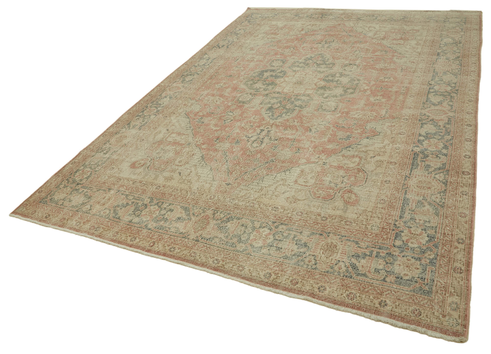 Ivory Persian — 2.67 x 3.90