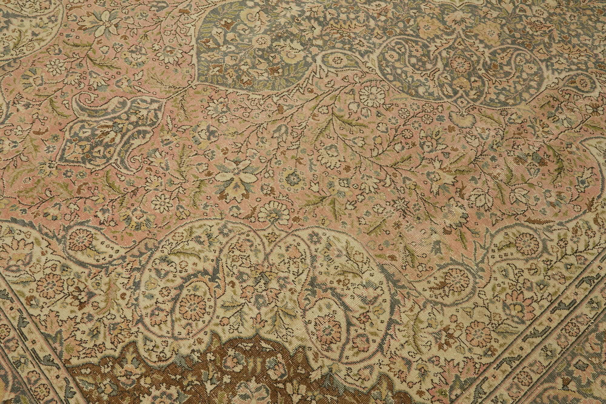 Sand Persian — 2.56 x 3.51