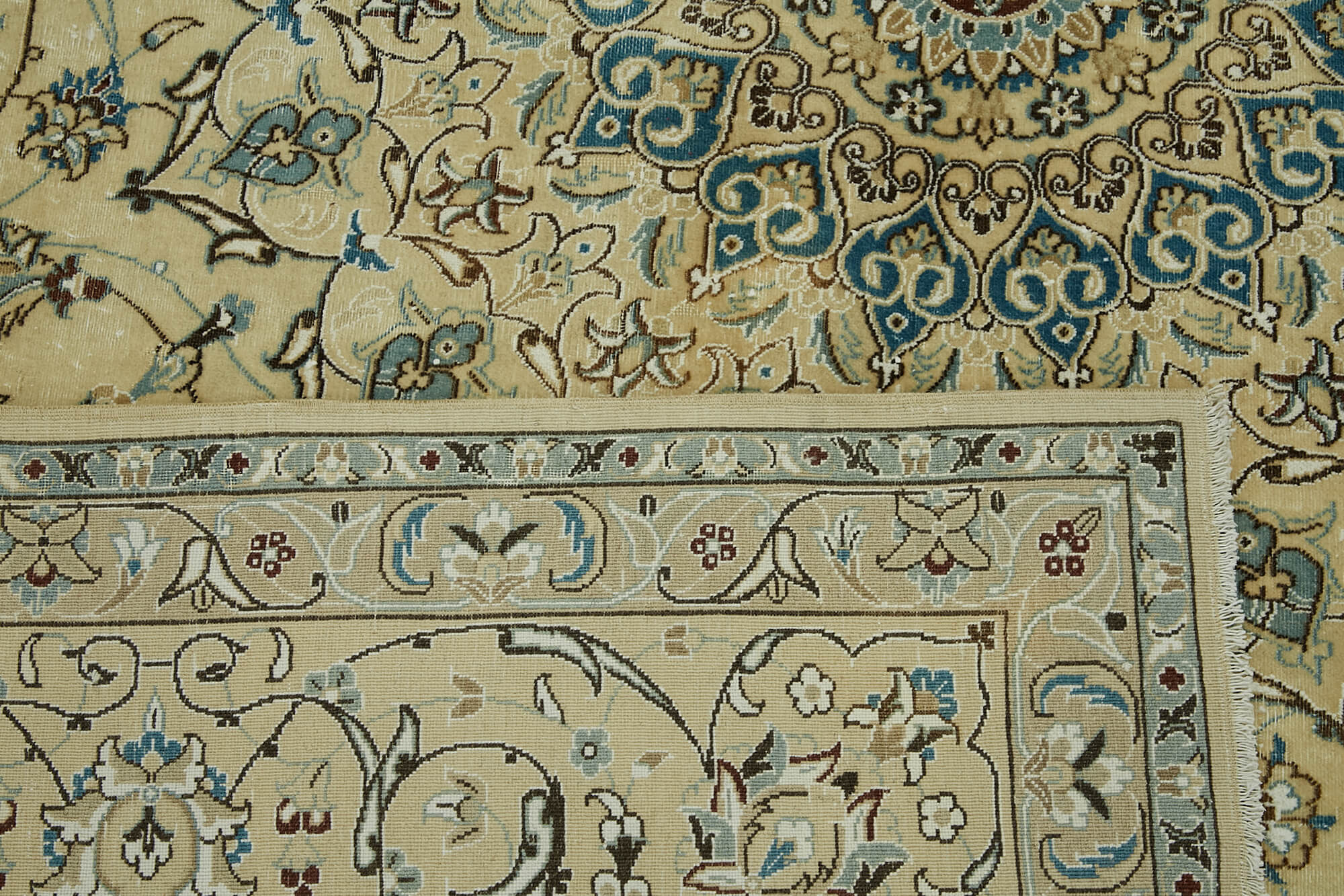 Bisque Persian — 2.42 x 3.42