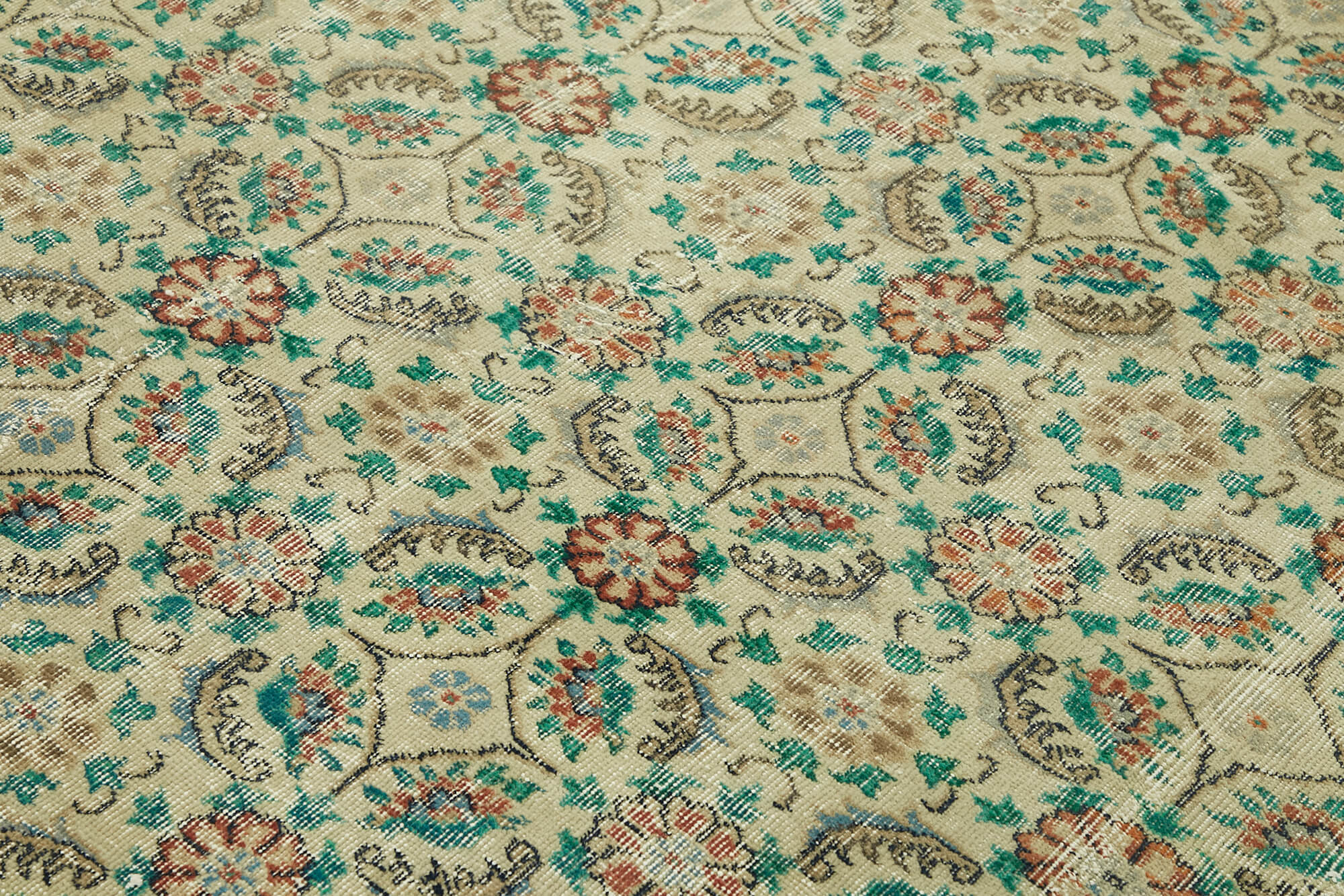 Alabaster Persian — 2.70 x 3.84