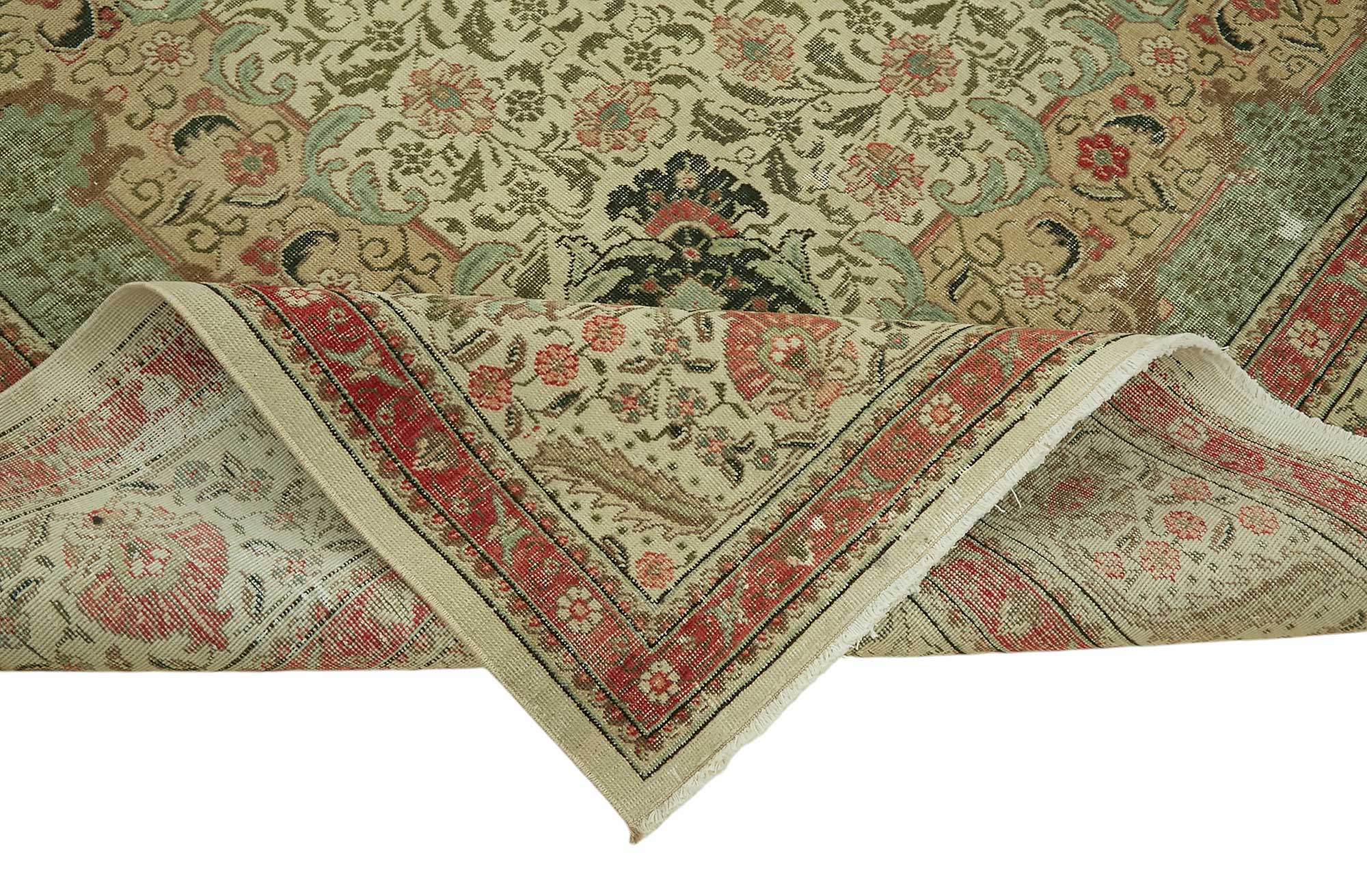 Ivory Persian — 2.94 x 3.85