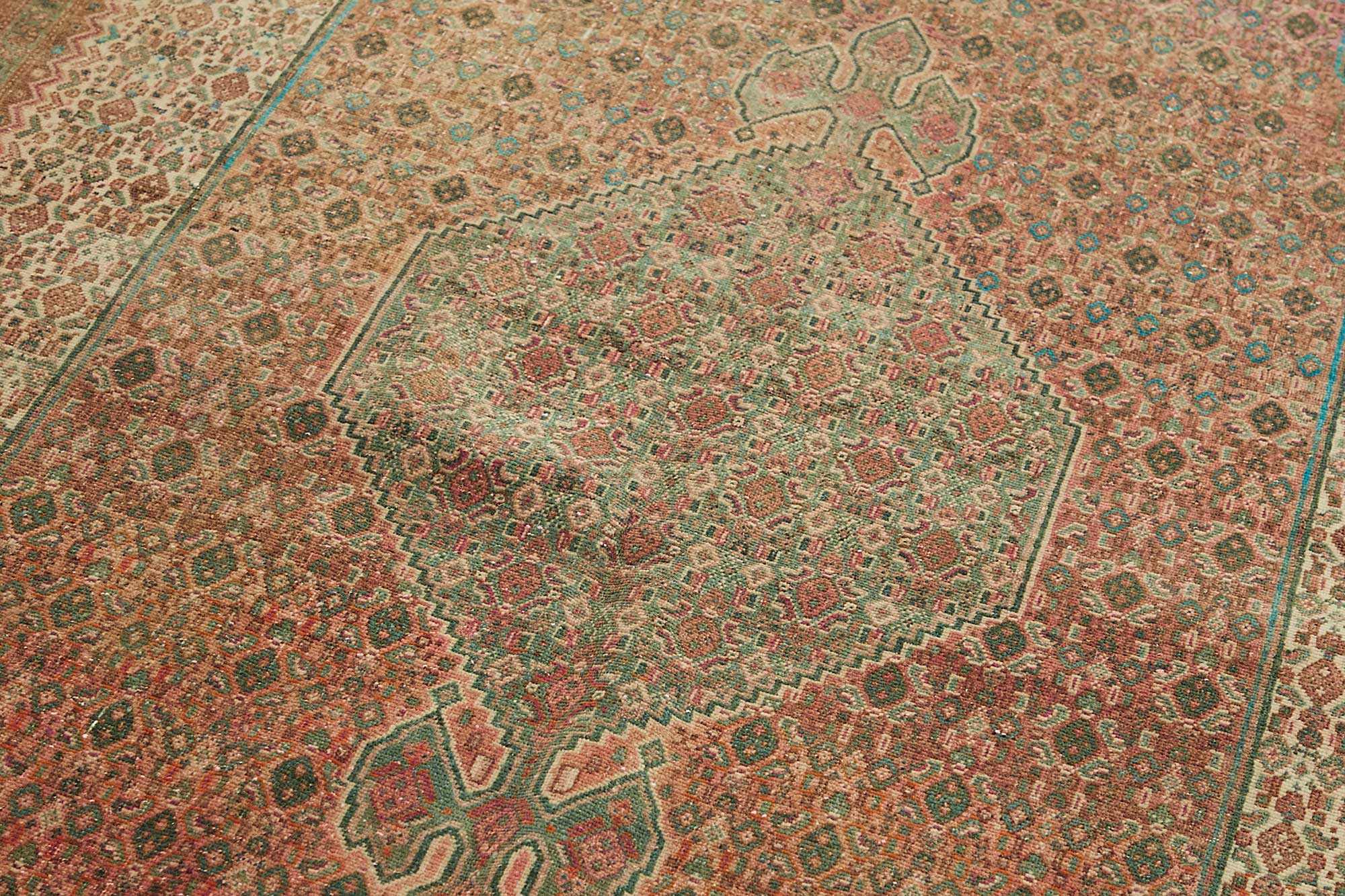 Ivory Persian — 1.52 x 3.32