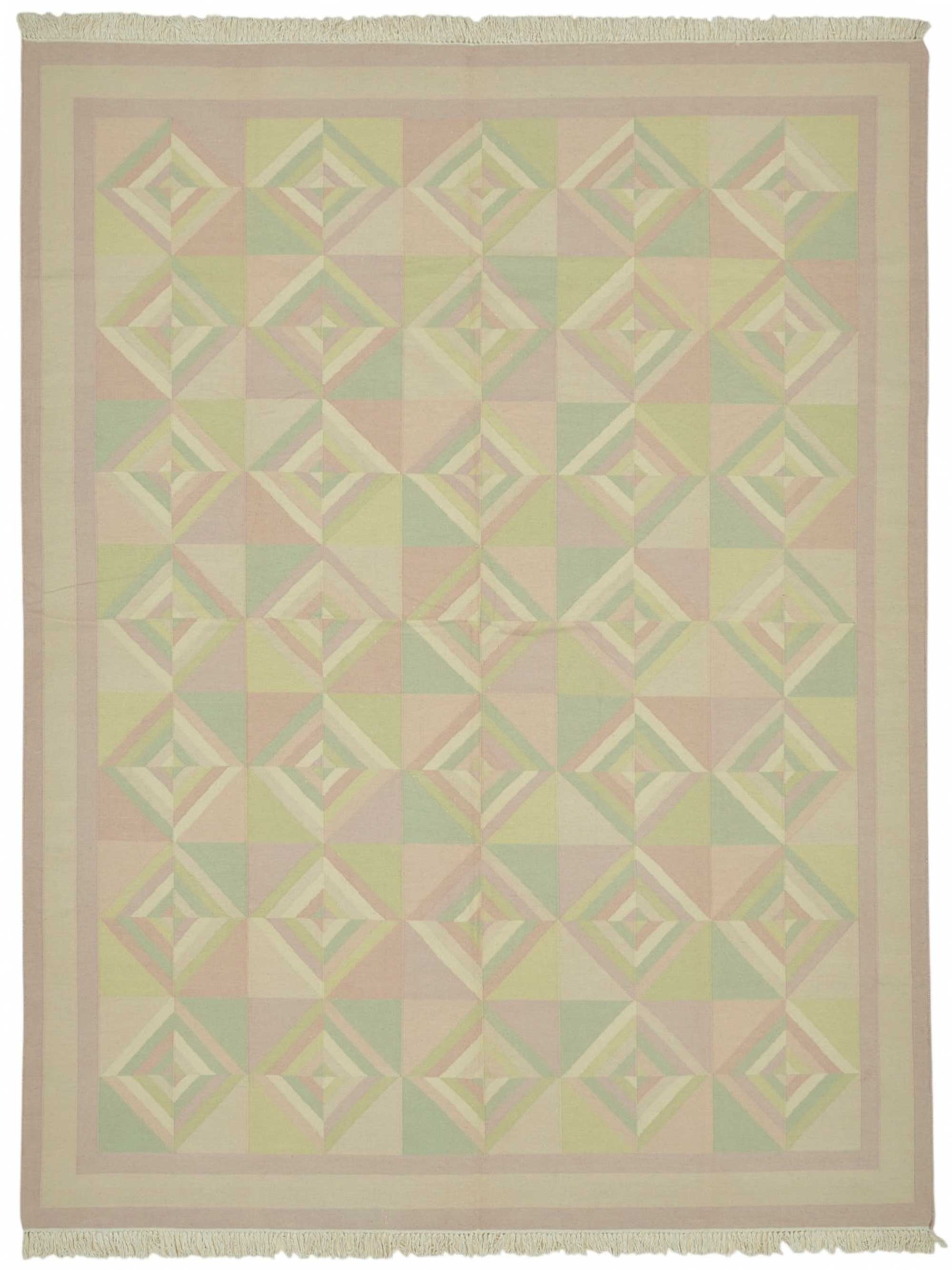 Multicolor Scandinavian — 2.72 x 3.55