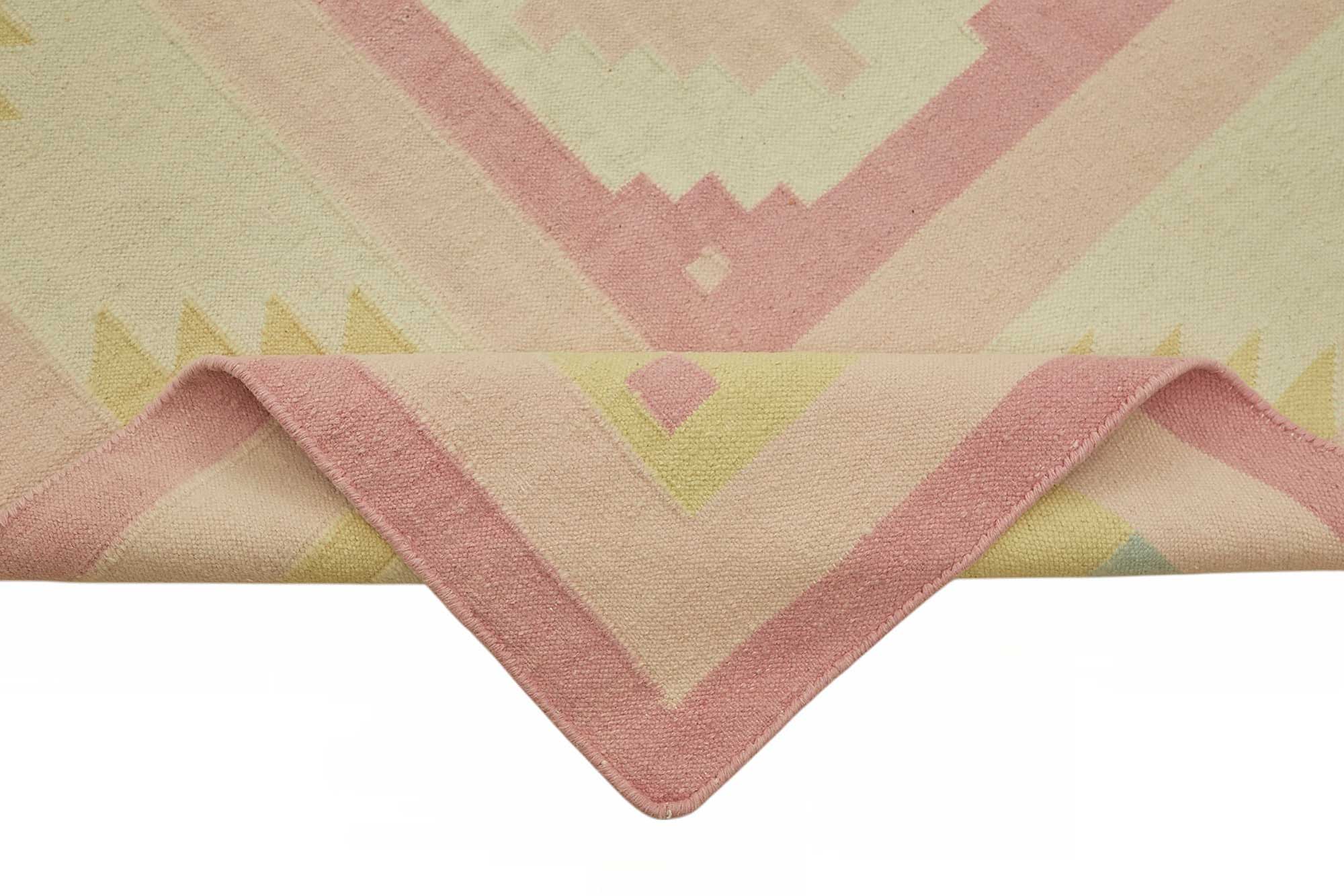 Multicolor Scandinavian — 2.95 x 4.15