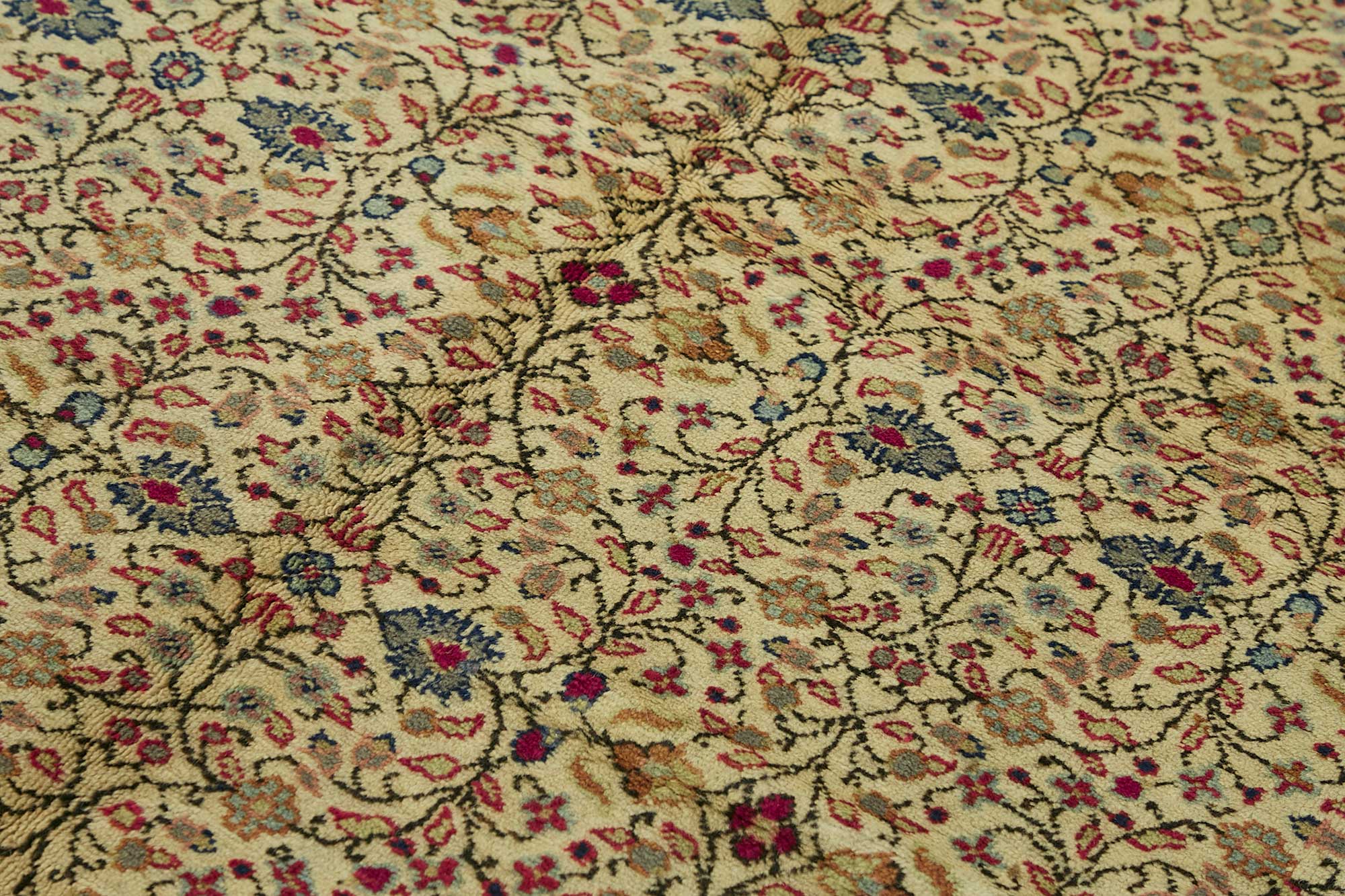 Sand Kayseri — 1.95 x 2.97
