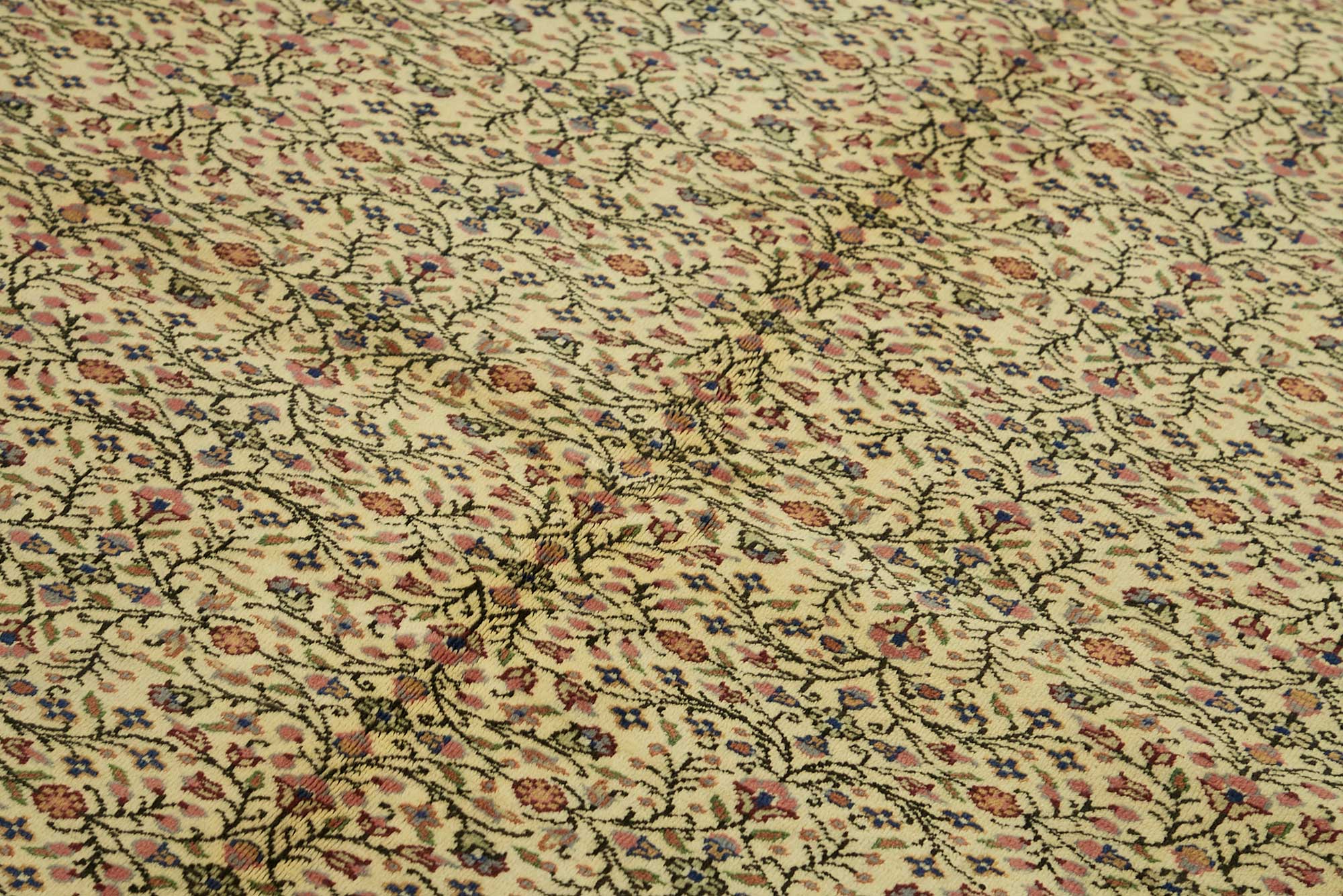 Linen Kayseri — 1.98 x 2.96