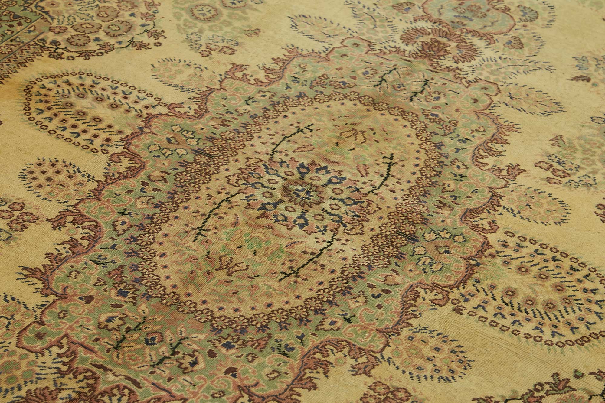 Sand Kayseri — 1.93 x 3.03
